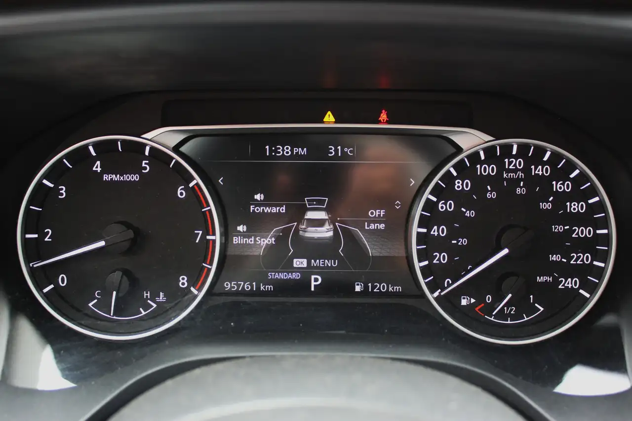 Nissan Rogue photo Nissan Rogue