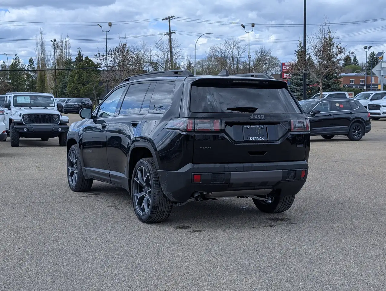 Jeep Cherokee снимка Jeep Cherokee