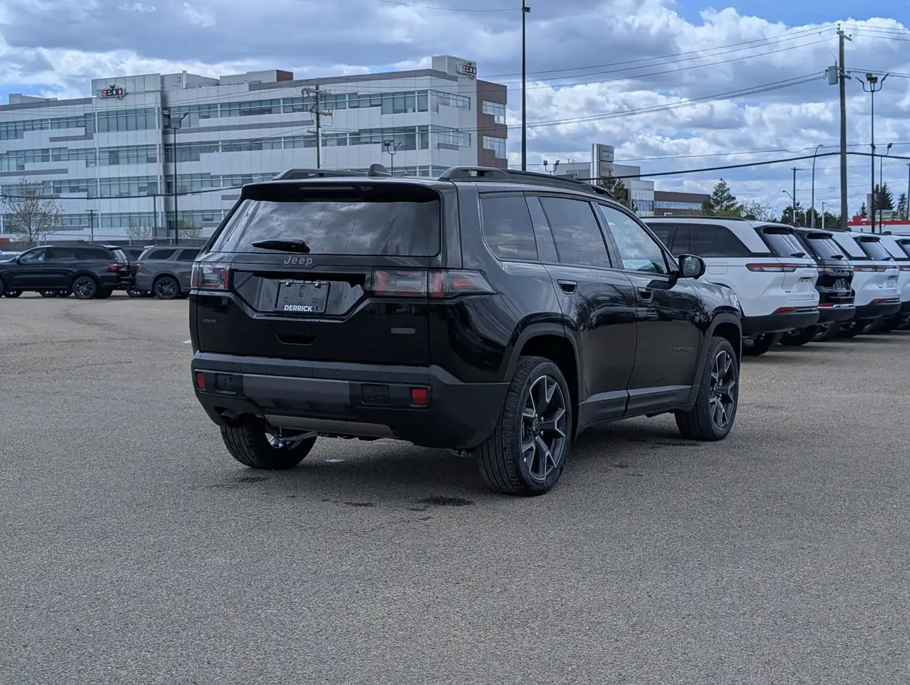 Jeep Cherokee снимка Jeep Cherokee