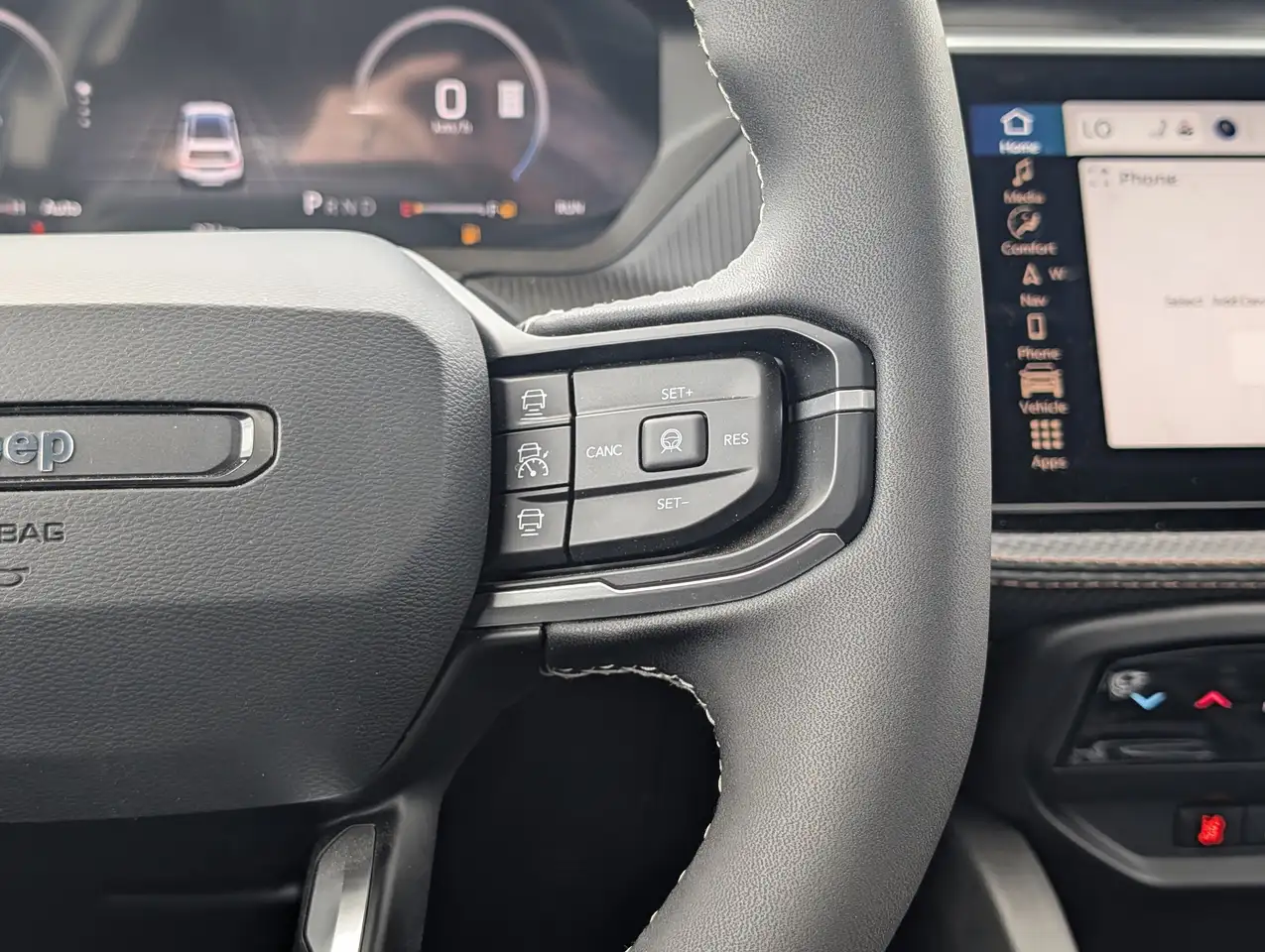 Jeep Cherokee снимка Jeep Cherokee