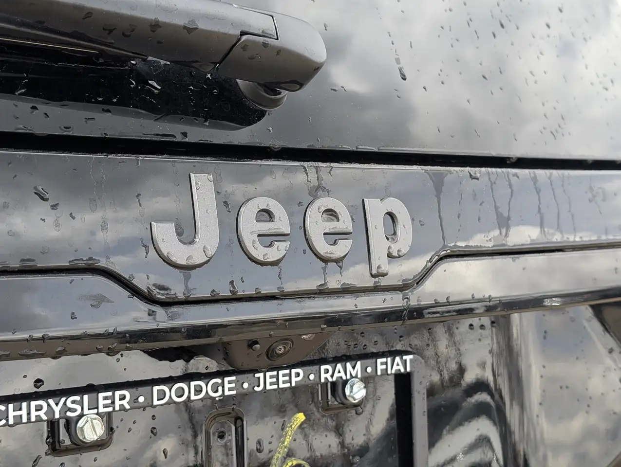 Jeep Cherokee снимка Jeep Cherokee