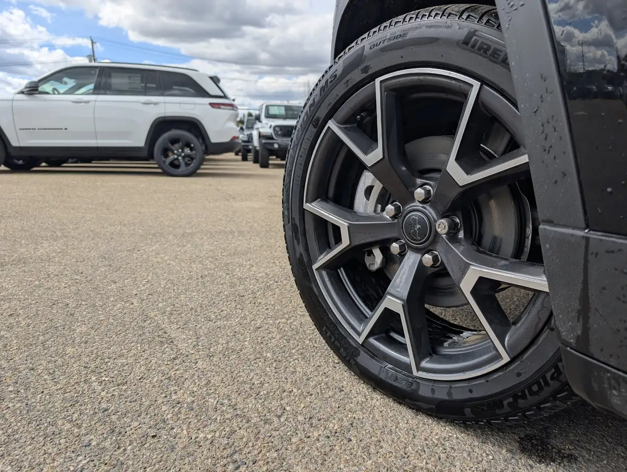 Jeep Cherokee снимка Jeep Cherokee