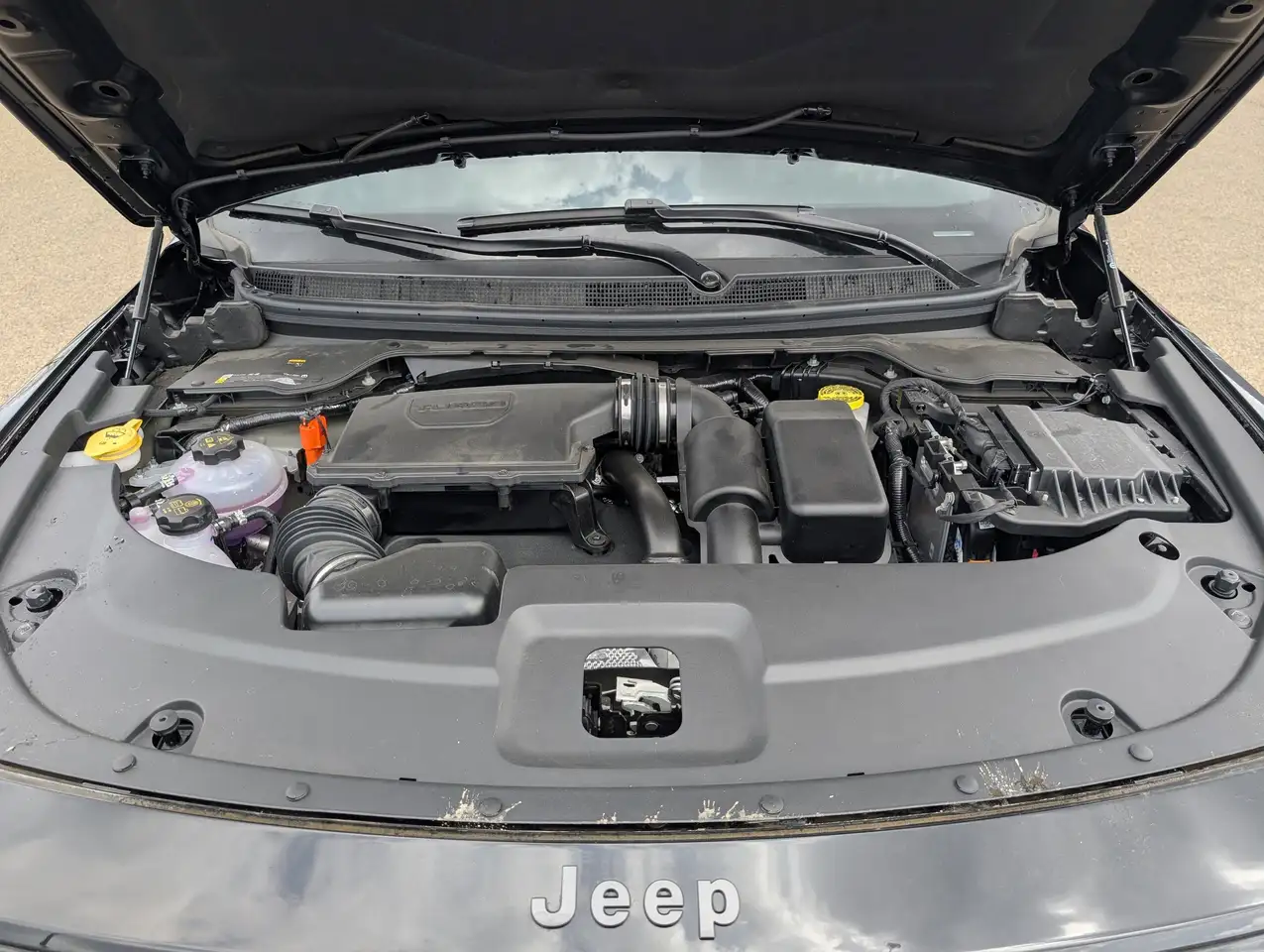 Jeep Cherokee снимка Jeep Cherokee