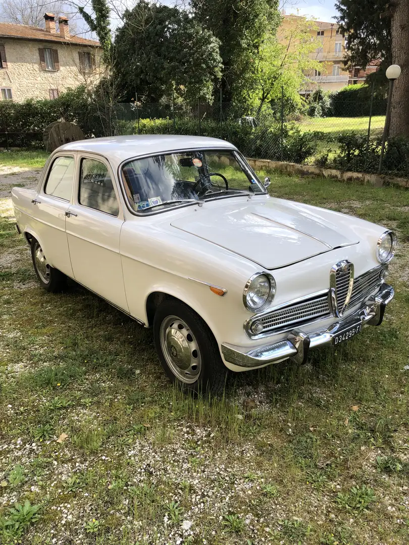 Alfa Romeo Giulietta berlina bijela - 2