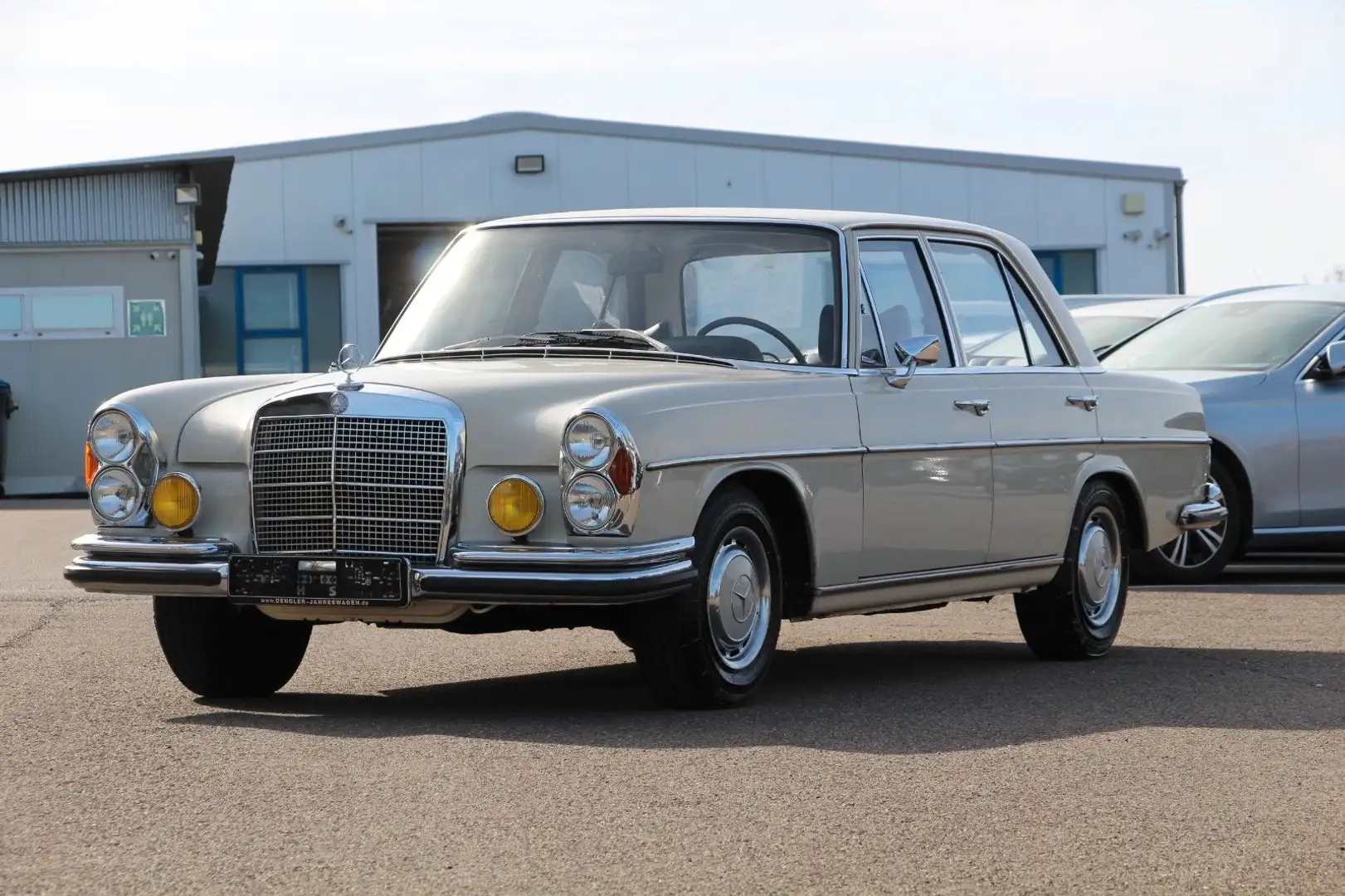 Mercedes-Benz 280 SE 108 OLDTIMER*H-KENNZEICHEN*WERTGUTACHTEN Weiß - 1