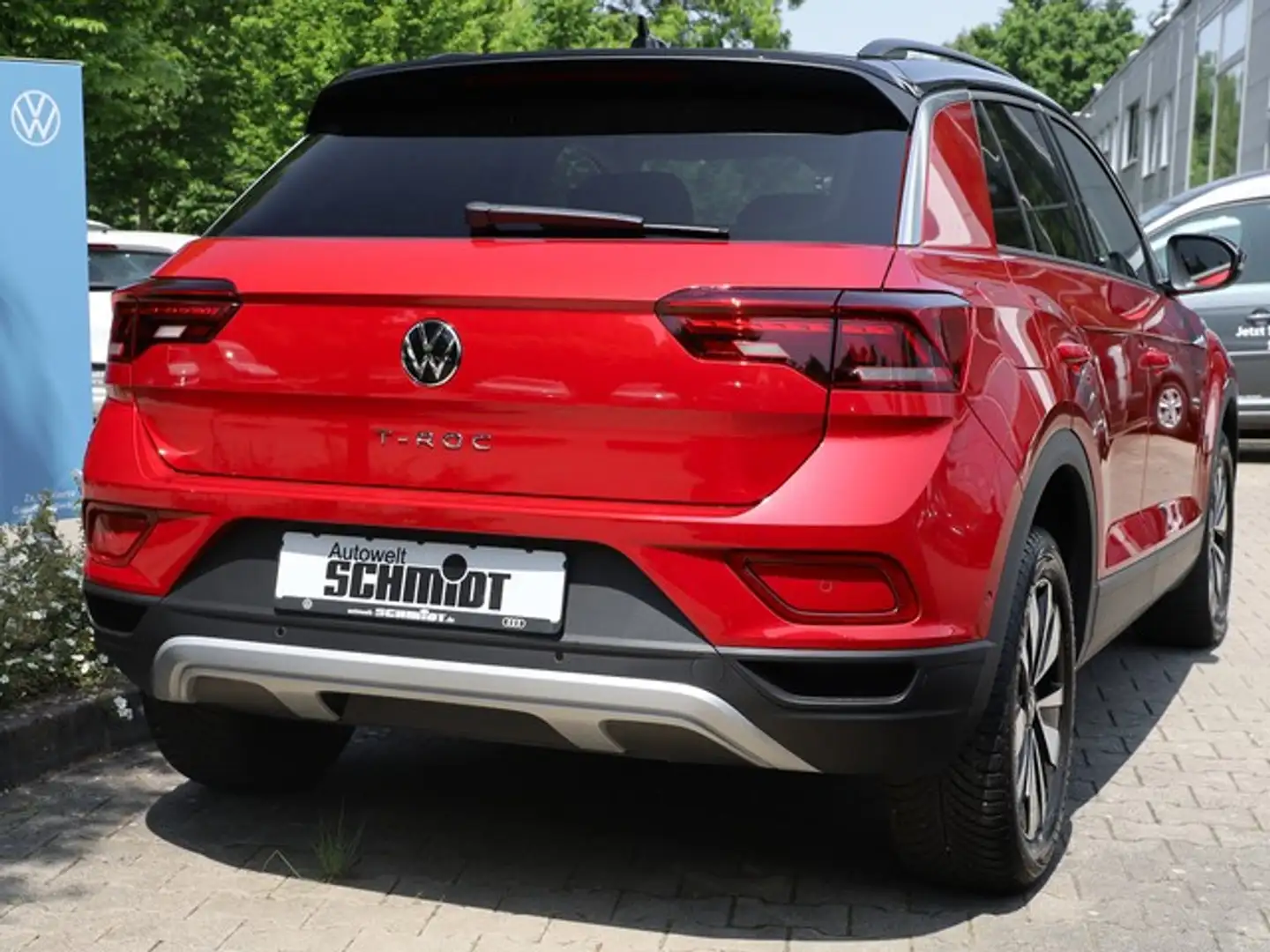 Volkswagen T-Roc 2.0TDi DSG Move AHK R-Kamera ACC 17Zoll Navi LE... Rot - 2