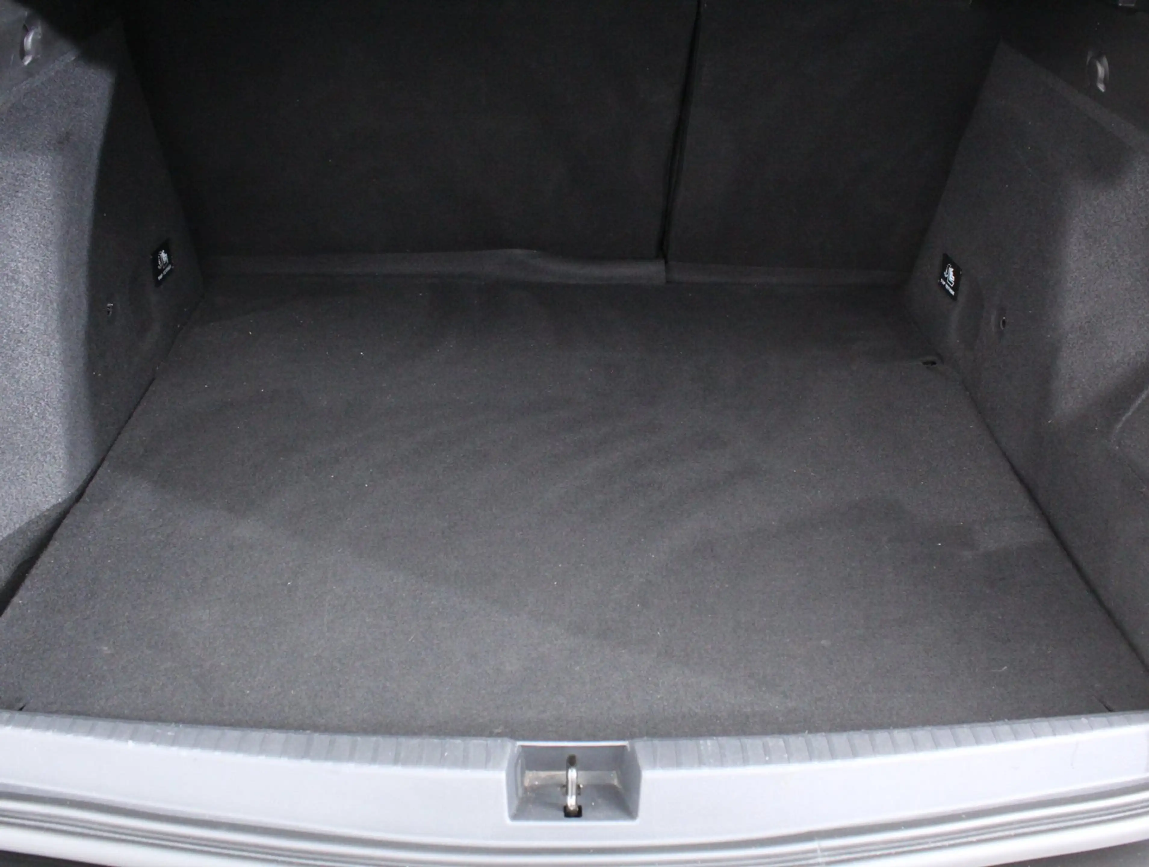 Dacia Duster II Celebration — photo 11