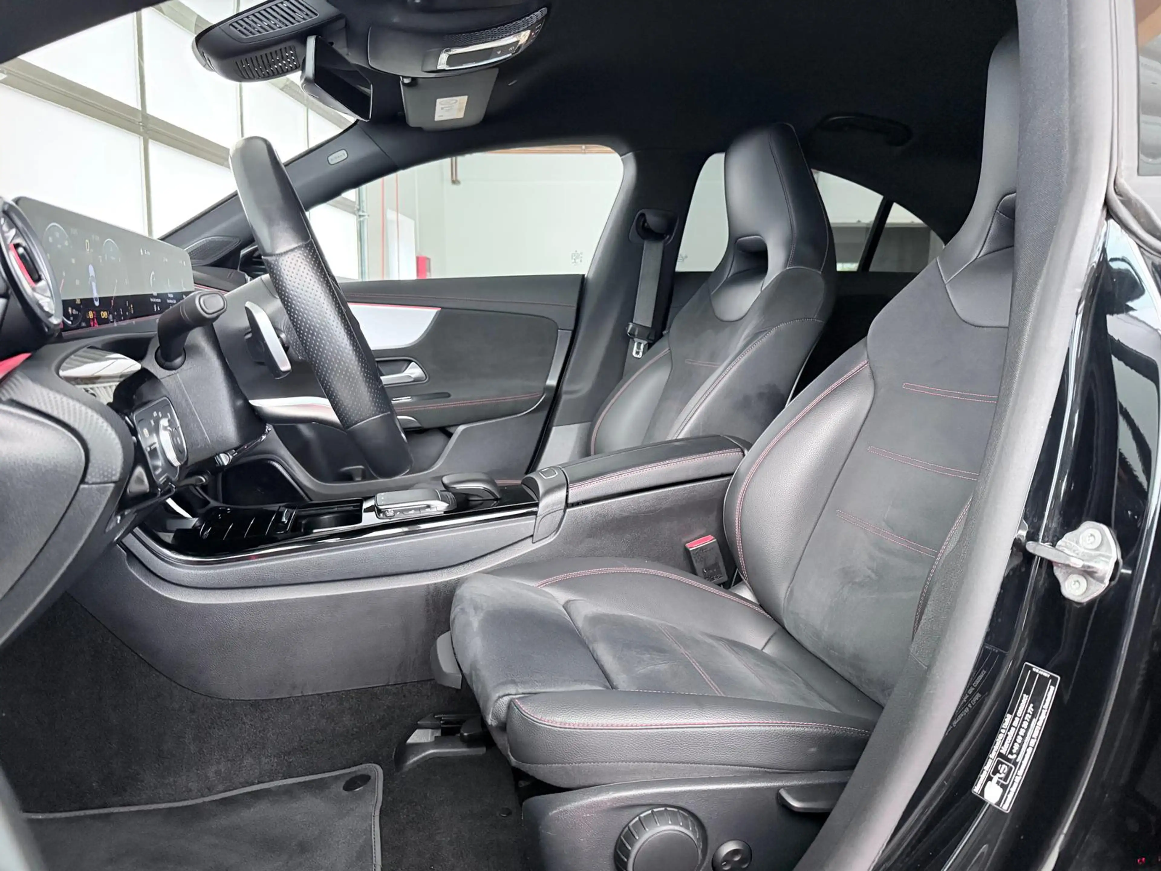 Mercedes-Benz CLA 220 CLA 220 d AMG-LED/Ambiente/CarPlay/RFK — photo 15
