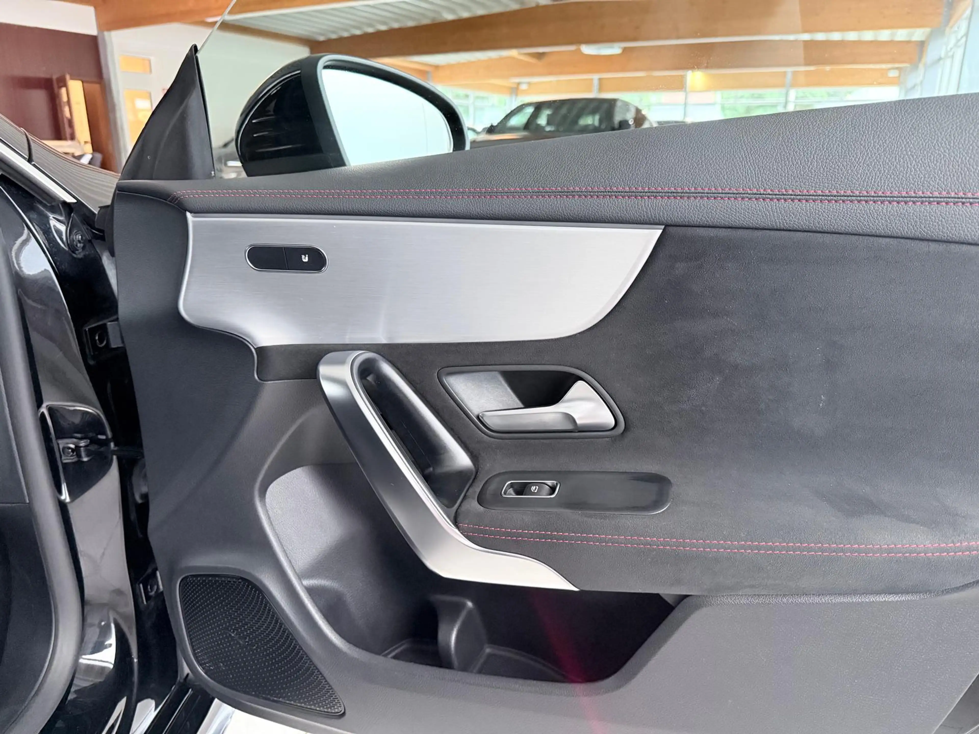 Mercedes-Benz CLA 220 CLA 220 d AMG-LED/Ambiente/CarPlay/RFK — photo 10