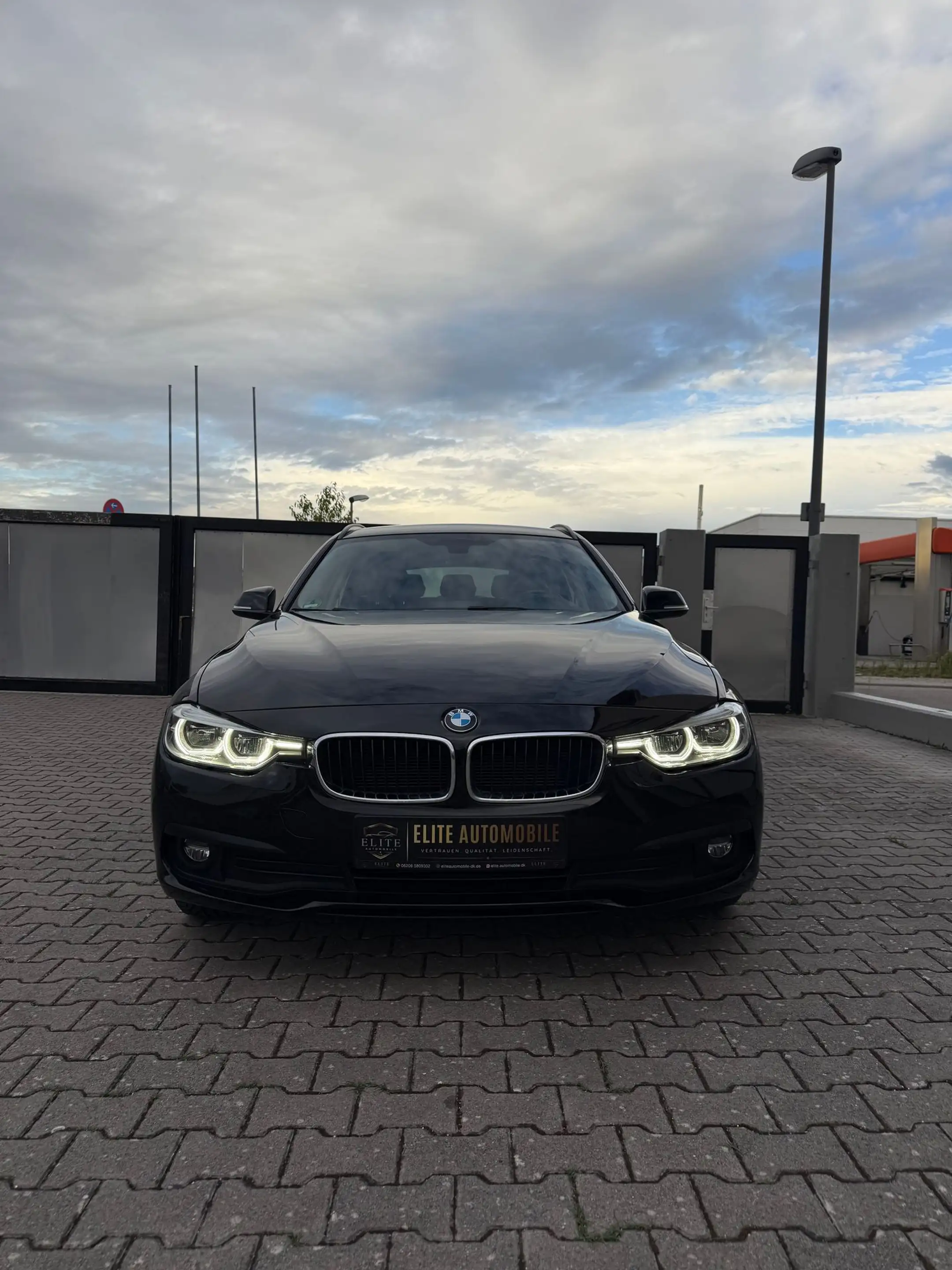 BMW 318 318 d Advantage — photo 3