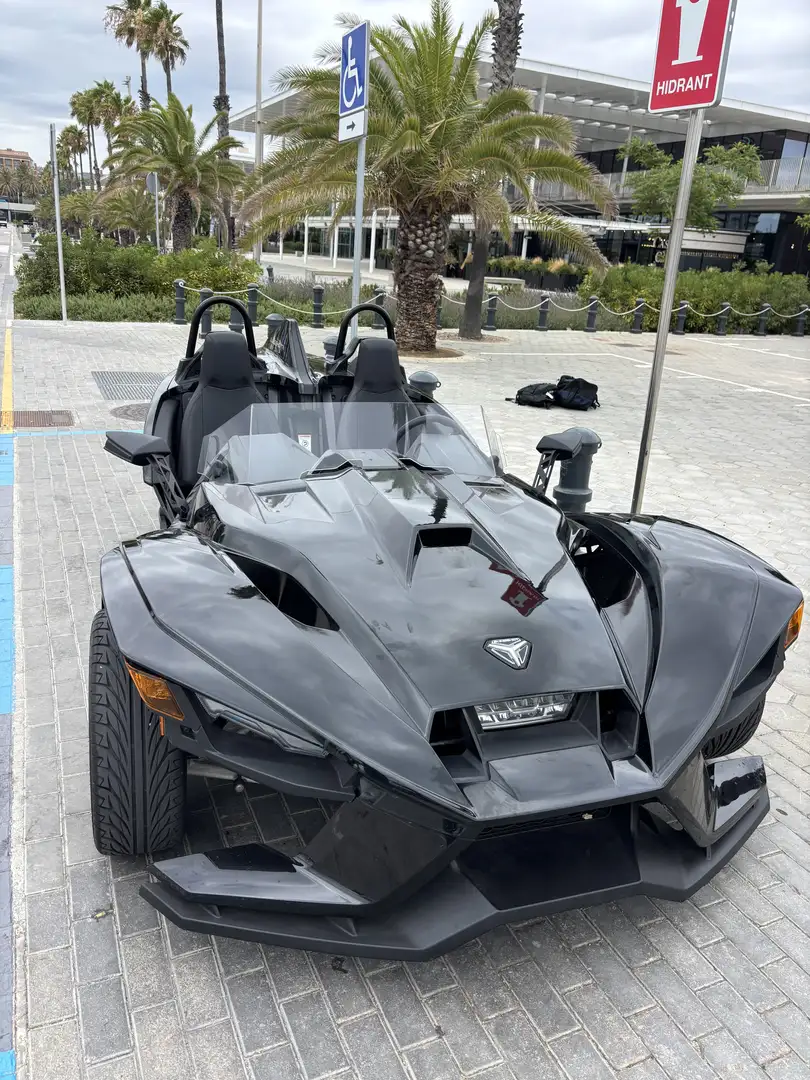 Polaris Slingshot Autotech Schwarz - 1