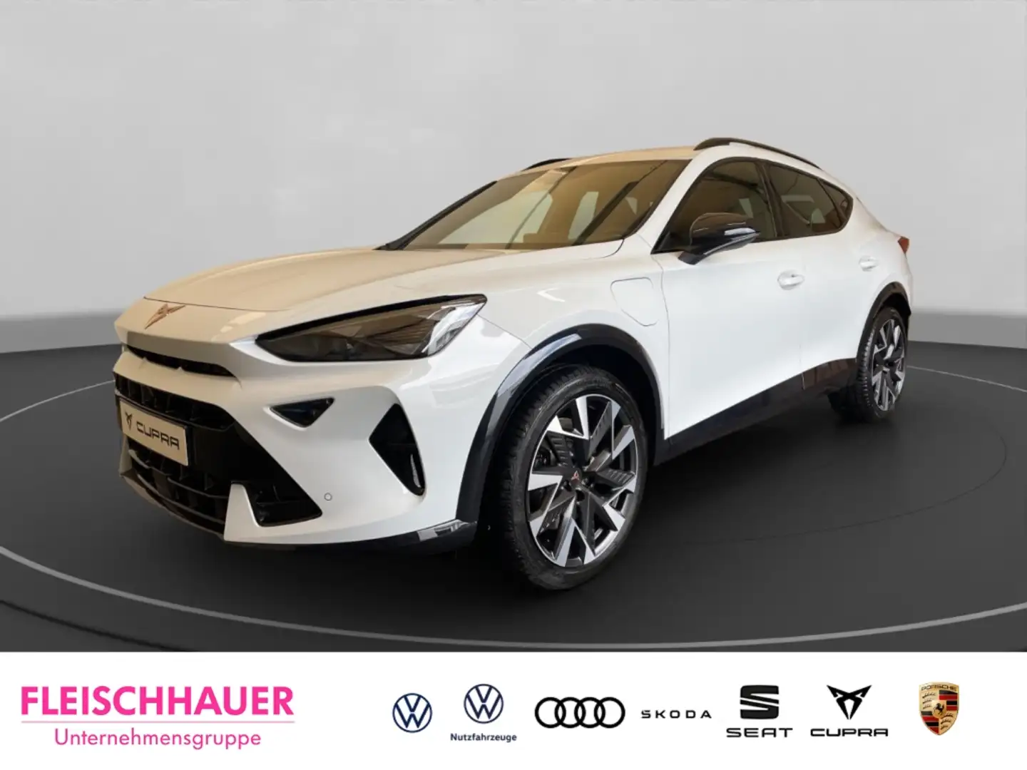 CUPRA Formentor 1.5 VZ e-Hybrid AHK Navi Kamera PDC Assistenz CarP Weiß - 1