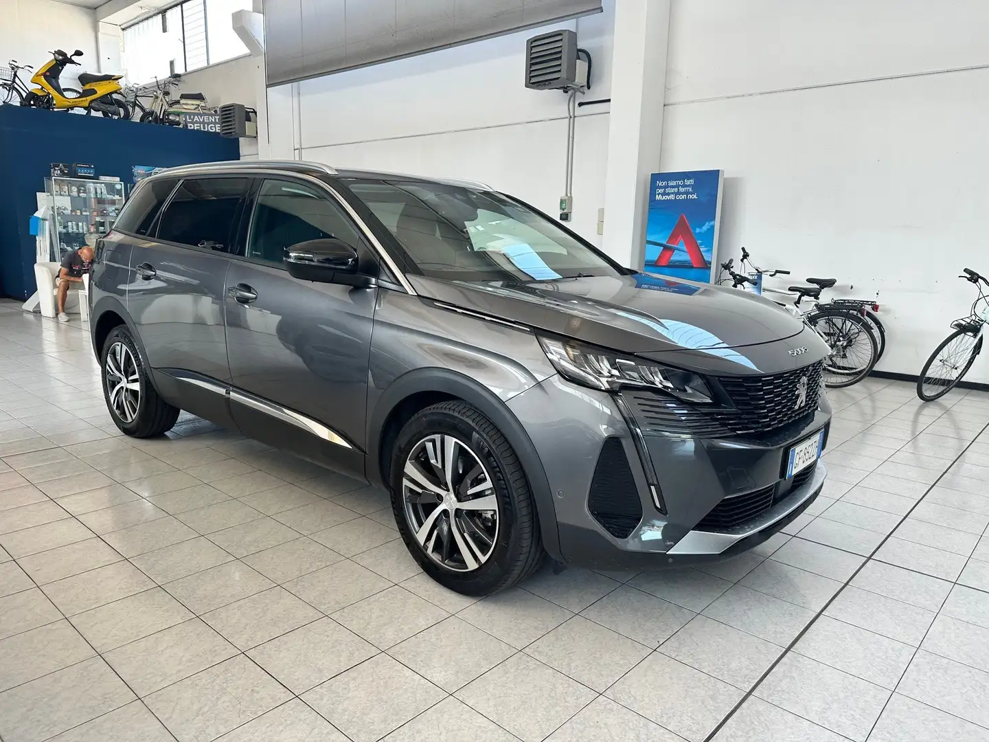 Peugeot 5008 5008 II 2021 1.5 bluehdi Allure Pack s - 2