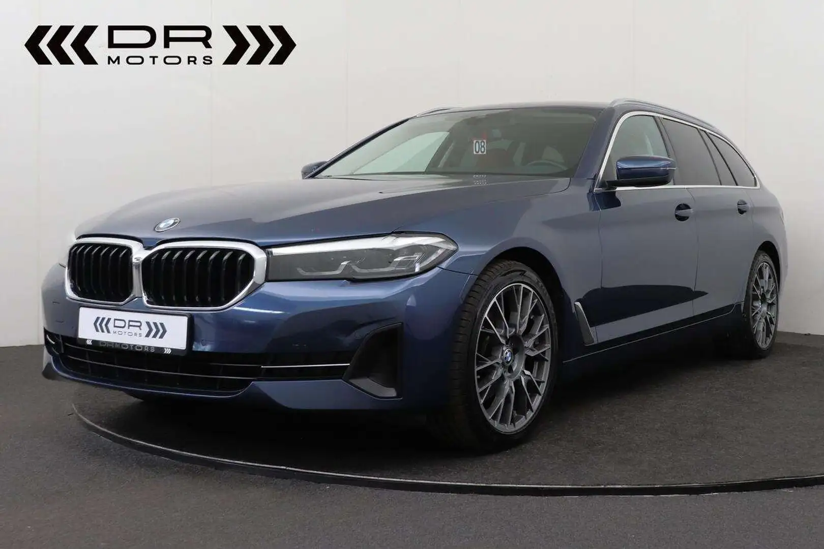 BMW 518 dA TOURING - FACELIFT - CARPLAY - COMFORT ACCES Bleu - 1