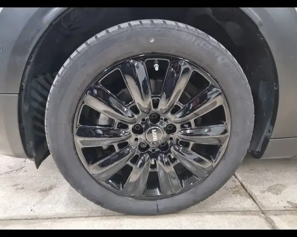 MINI Countryman view 10