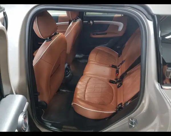 MINI Countryman view 16