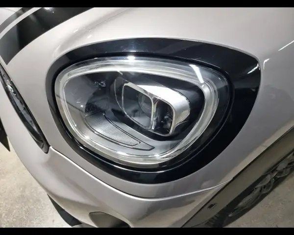 MINI Countryman view 11