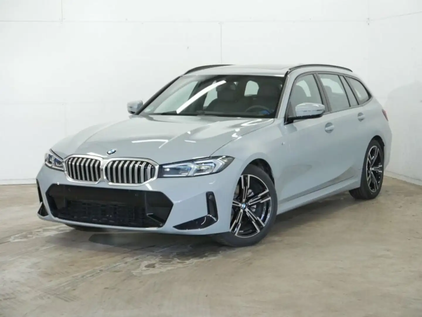 BMW 320 i AT M Sportpaket Facelift II Panorama LED Hu Grau - 2