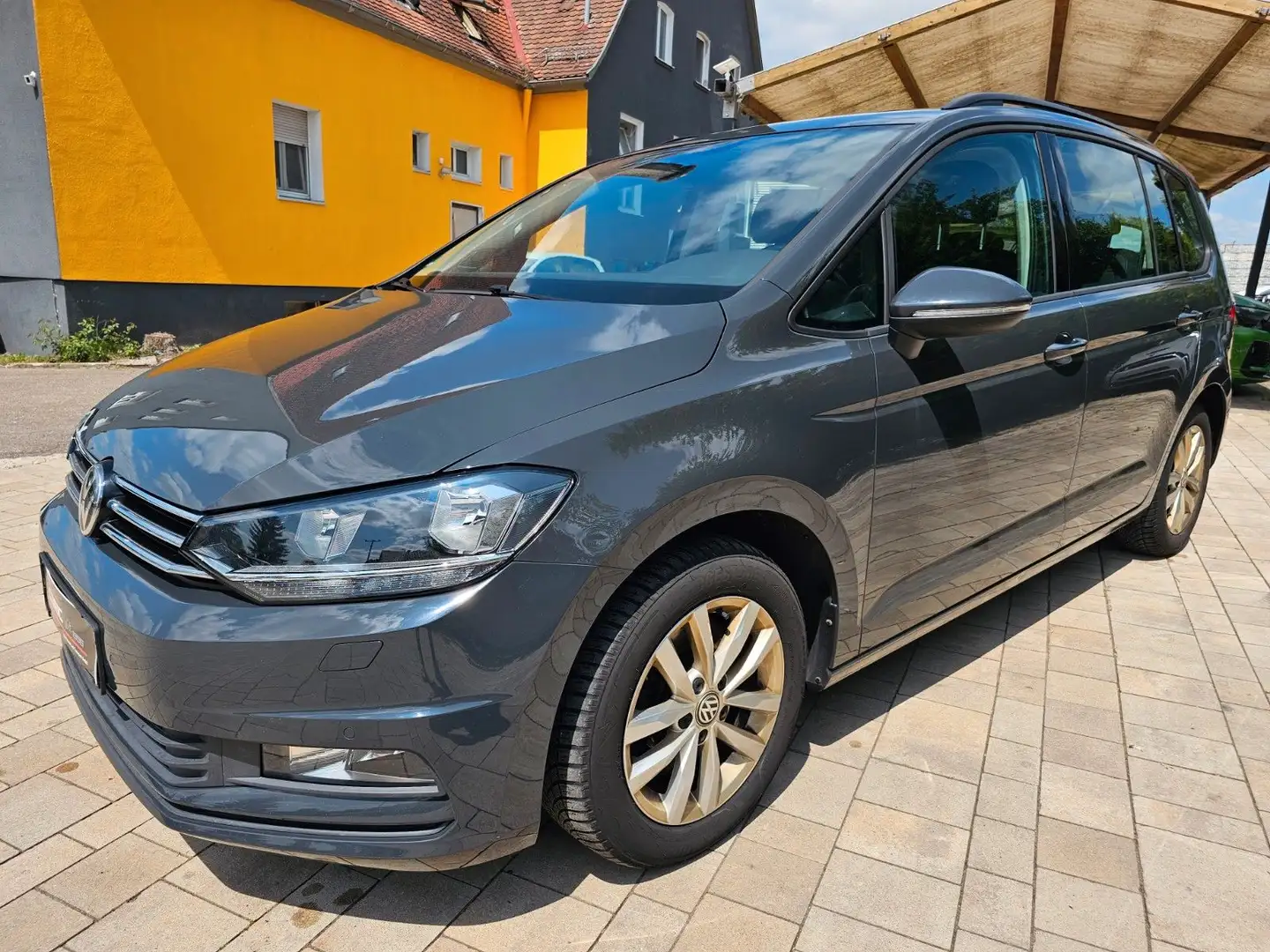 Volkswagen Touran Comfortline BMT/Start-Stopp Grau - 2