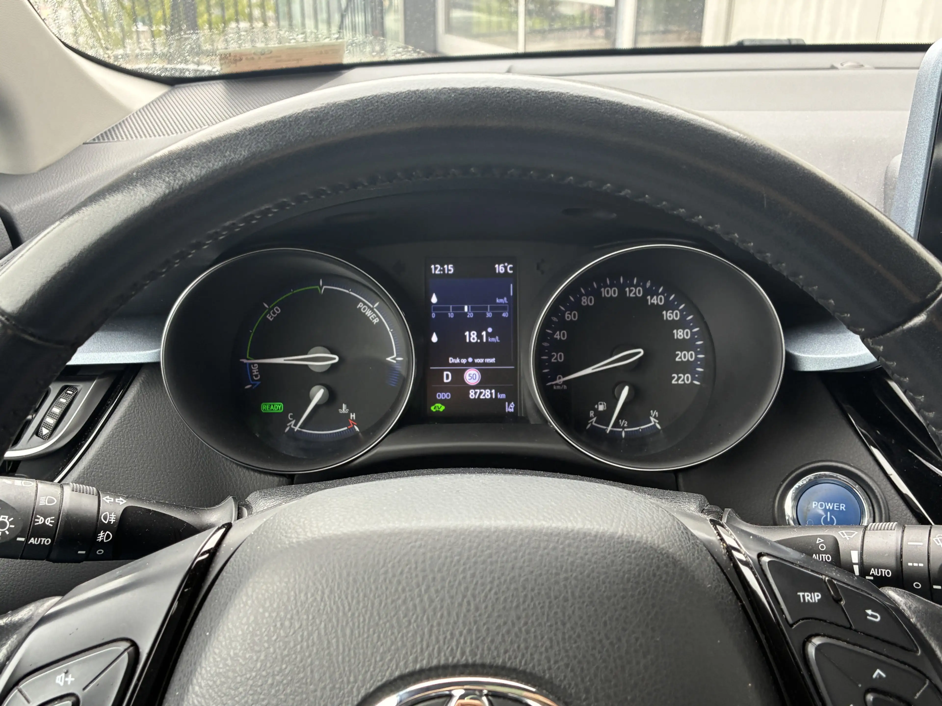 Toyota C-HR 2.0 Hybrid Dynamic | Buitenspiegels elektrisch ink — photo 9