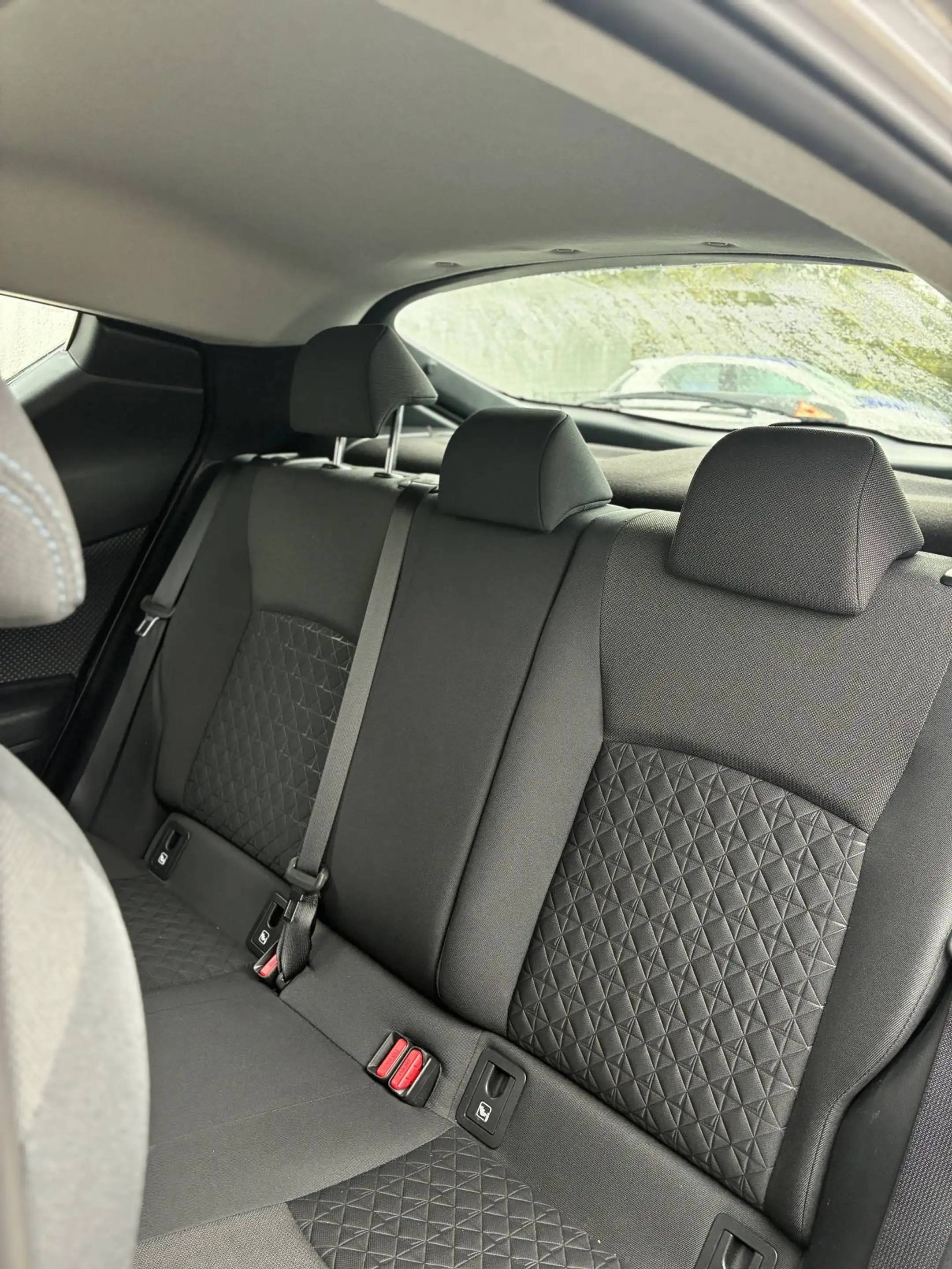 Toyota C-HR 2.0 Hybrid Dynamic | Buitenspiegels elektrisch ink — photo 13