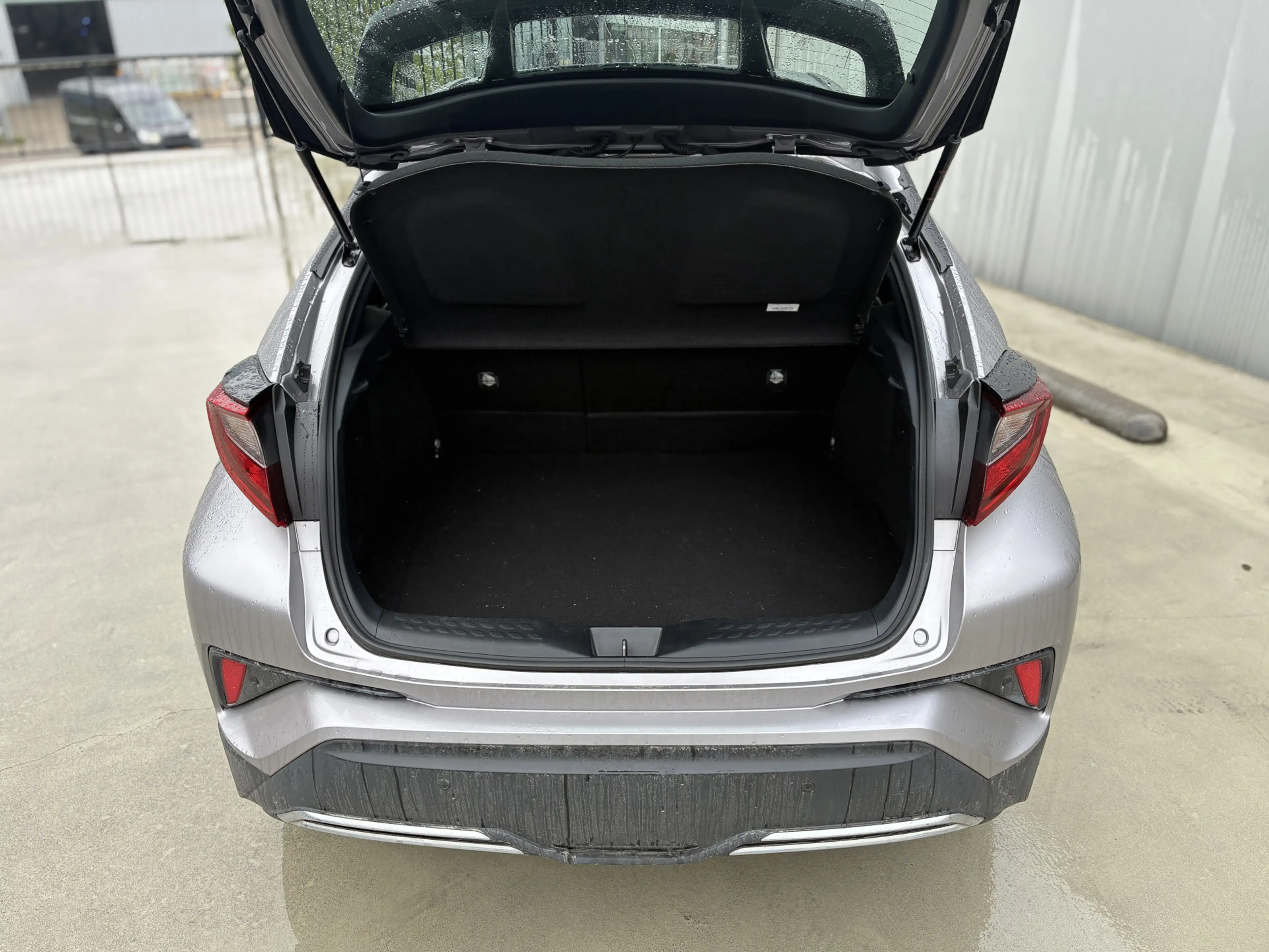Toyota C-HR 2.0 Hybrid Dynamic | Buitenspiegels elektrisch ink — photo 15
