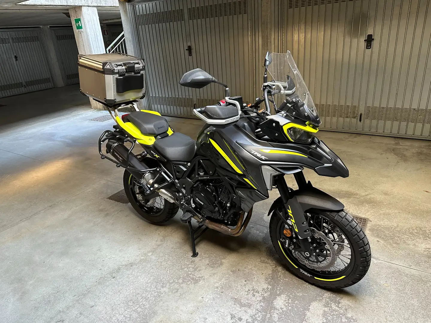Benelli TRK 702 Grigio - 2
