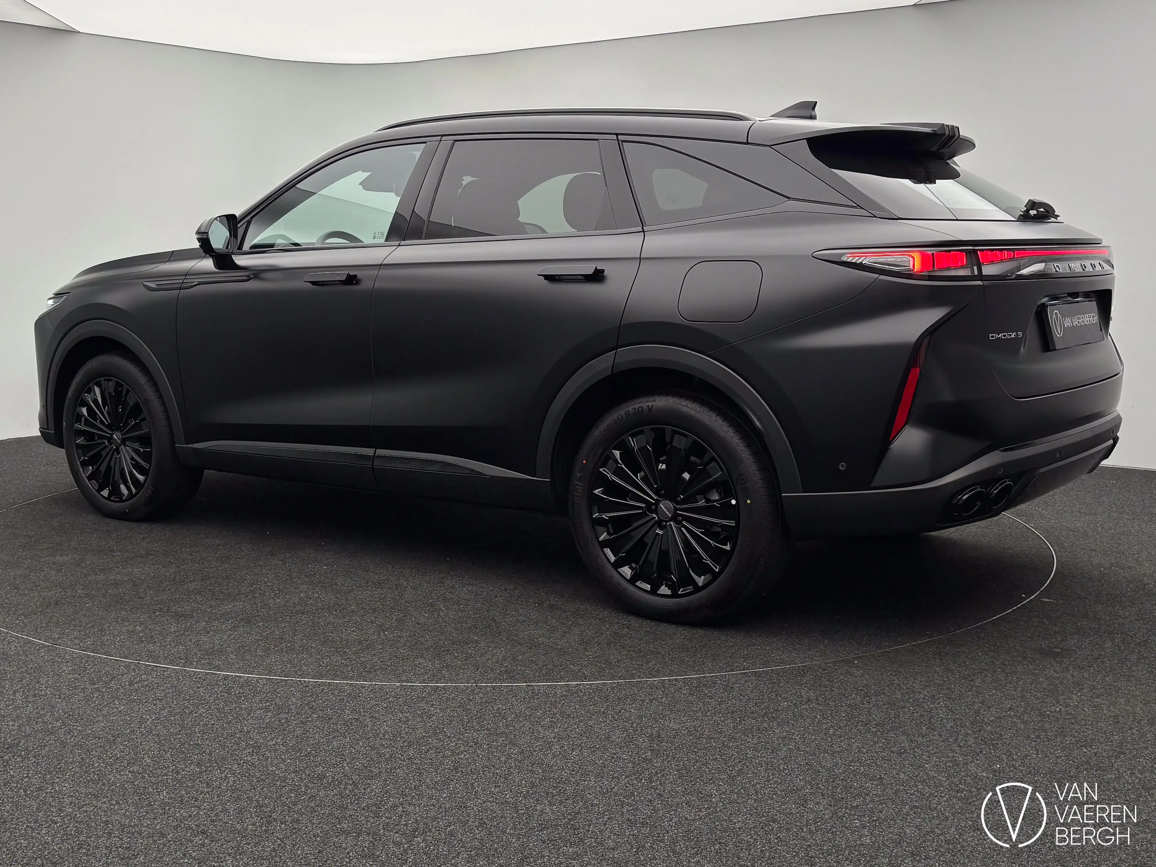 Omoda 9 OMODA 9 SHS Premium — photo 17