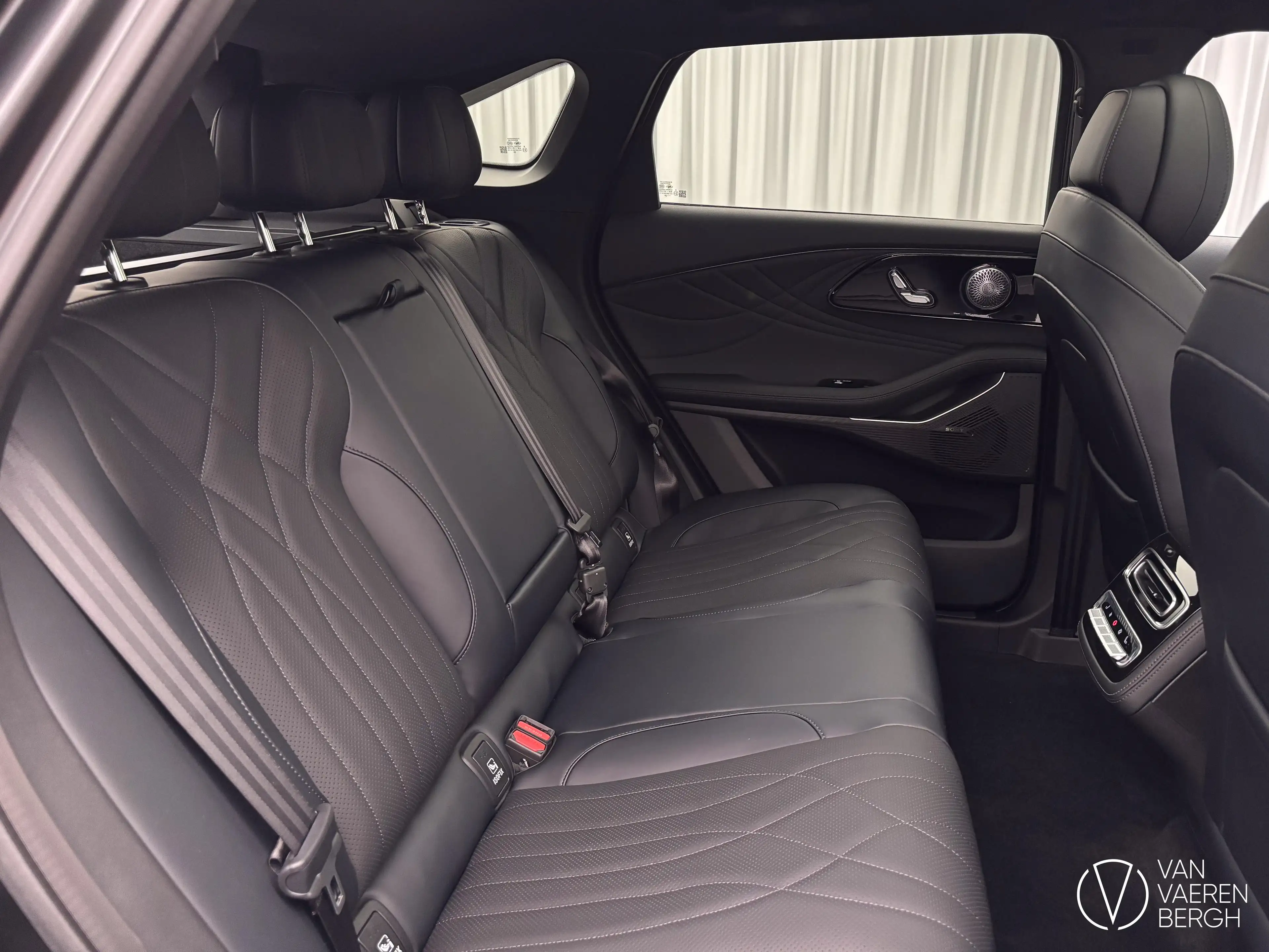 Omoda 9 OMODA 9 SHS Premium — photo 5
