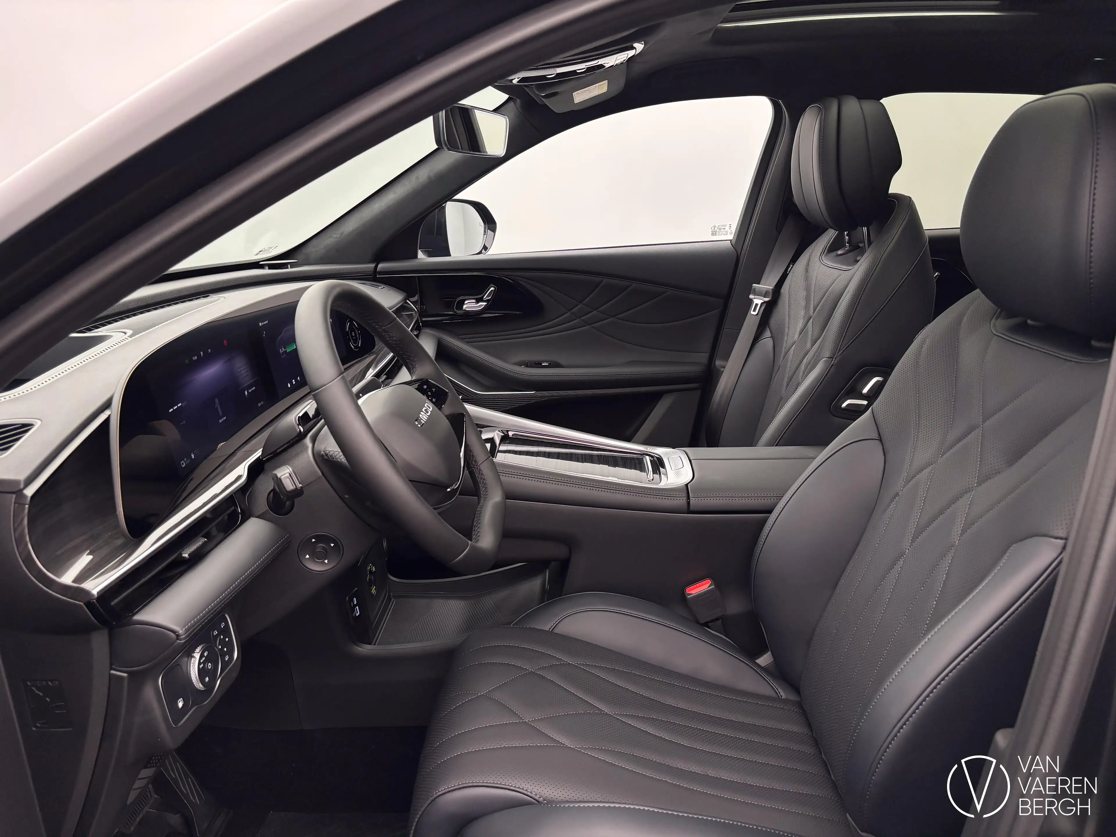 Omoda 9 OMODA 9 SHS Premium — photo 10