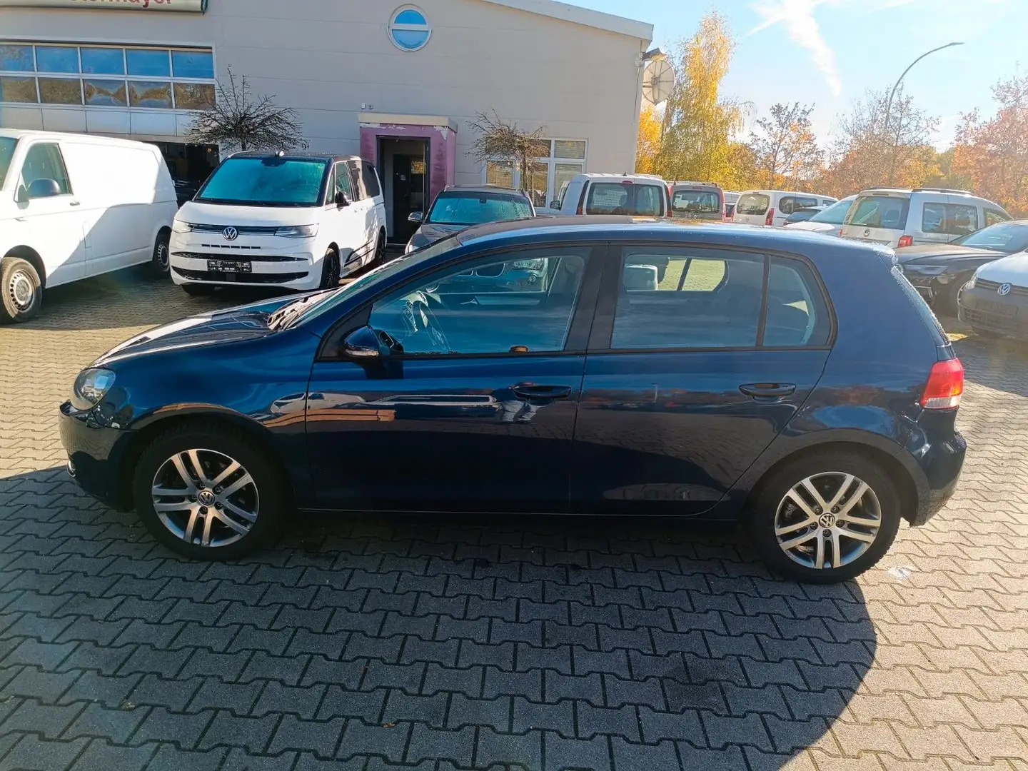 Volkswagen Golf VI Trendline Blau - 1