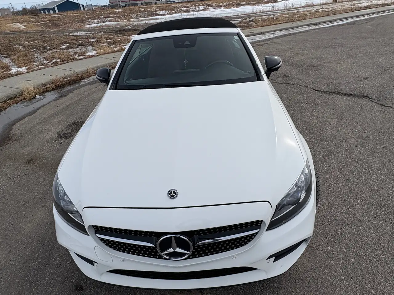 Mercedes-Benz C-Class снимка Mercedes-Benz C-Class