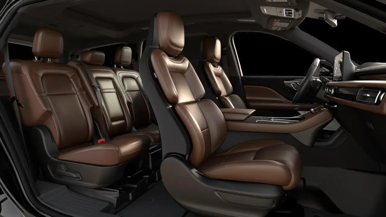 Lincoln Aviator снимка Lincoln Aviator