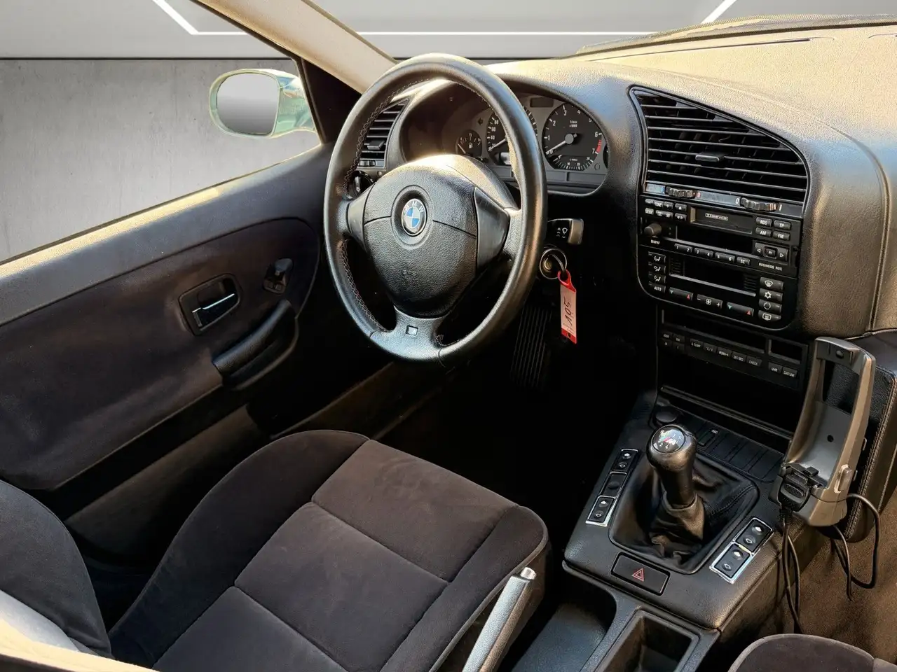 BMW 328 i M Paket*2.Hand*Schiebedach*Klimaautomatik*, foto 12