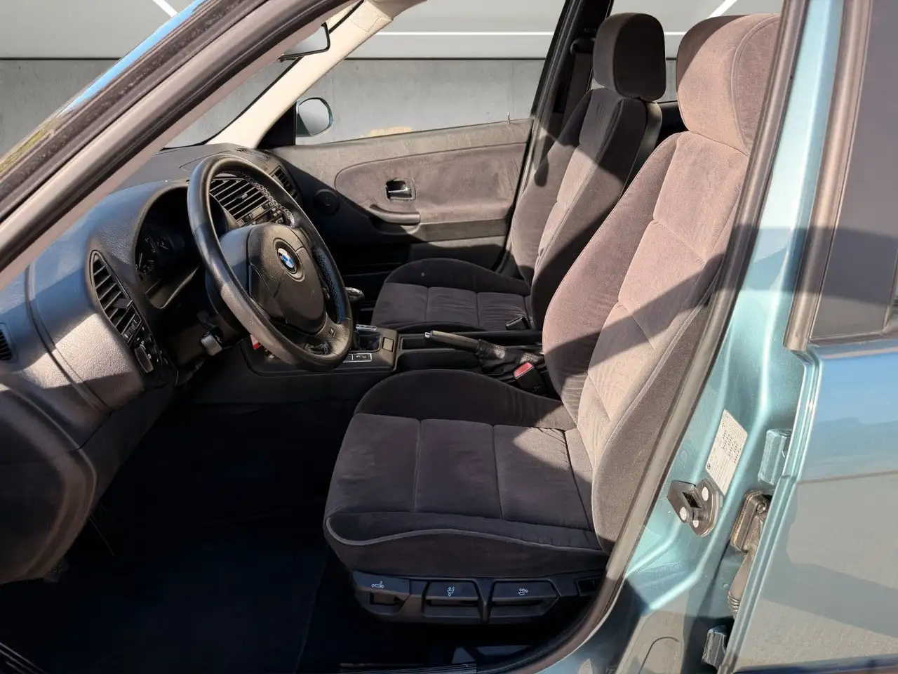 BMW 328 i M Paket*2.Hand*Schiebedach*Klimaautomatik*, foto 8