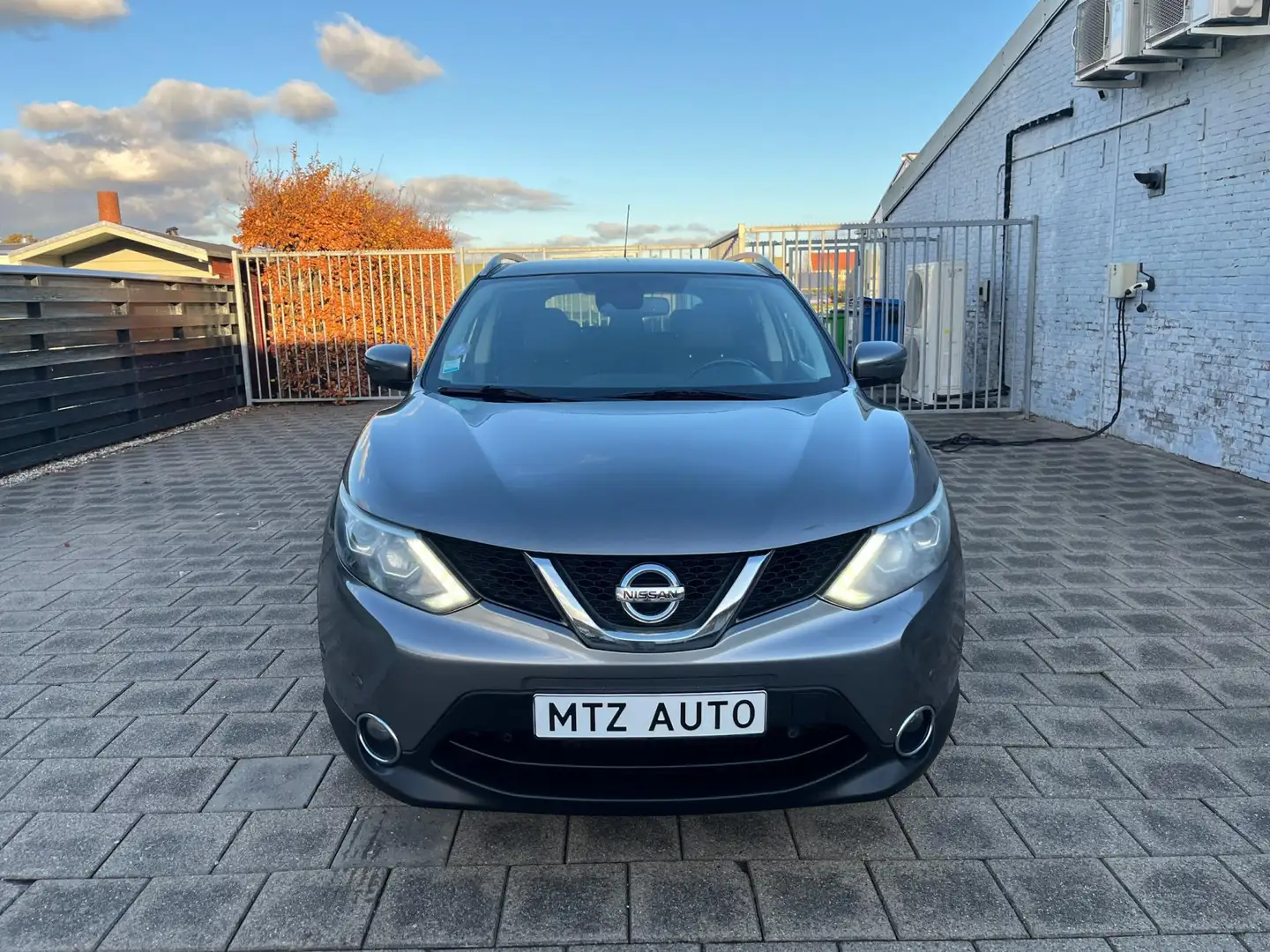 Nissan Qashqai 1.2 Tekna BOM VOLL NIEUWE KETTING Grijs - 2