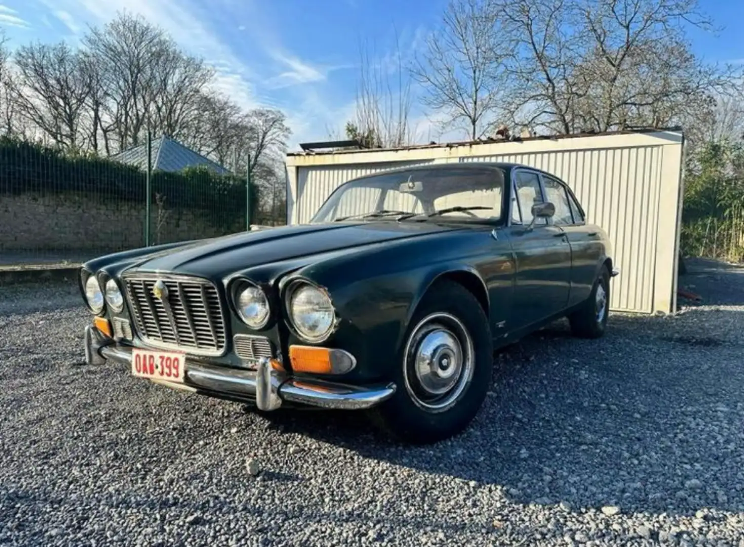 Jaguar XJ6 - 1
