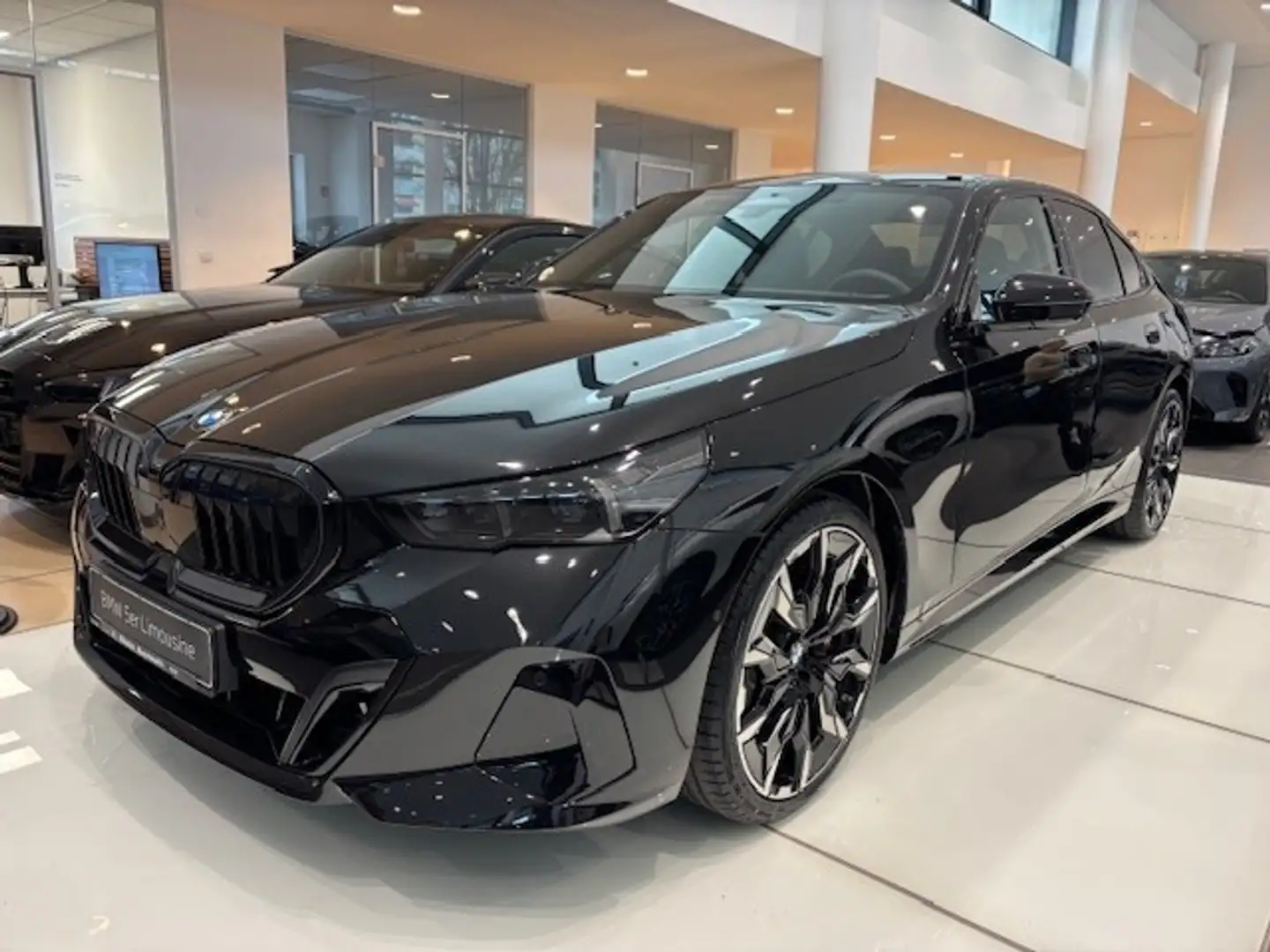 BMW 540 xd Limousine Schwarz - 1