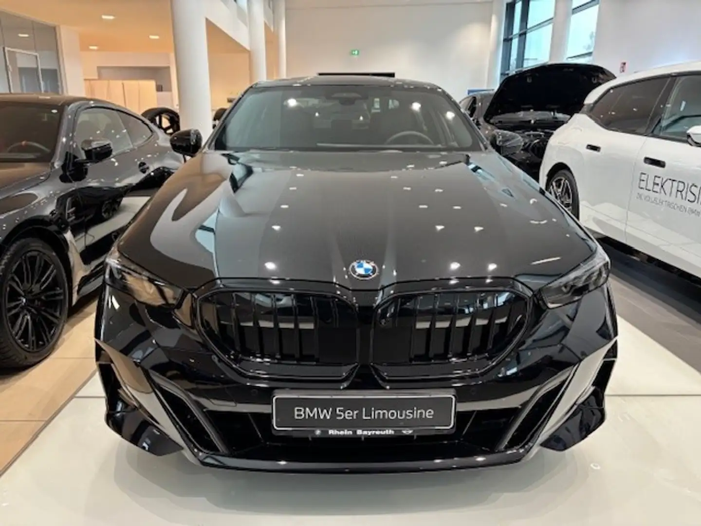 BMW 540 xd Limousine Schwarz - 2