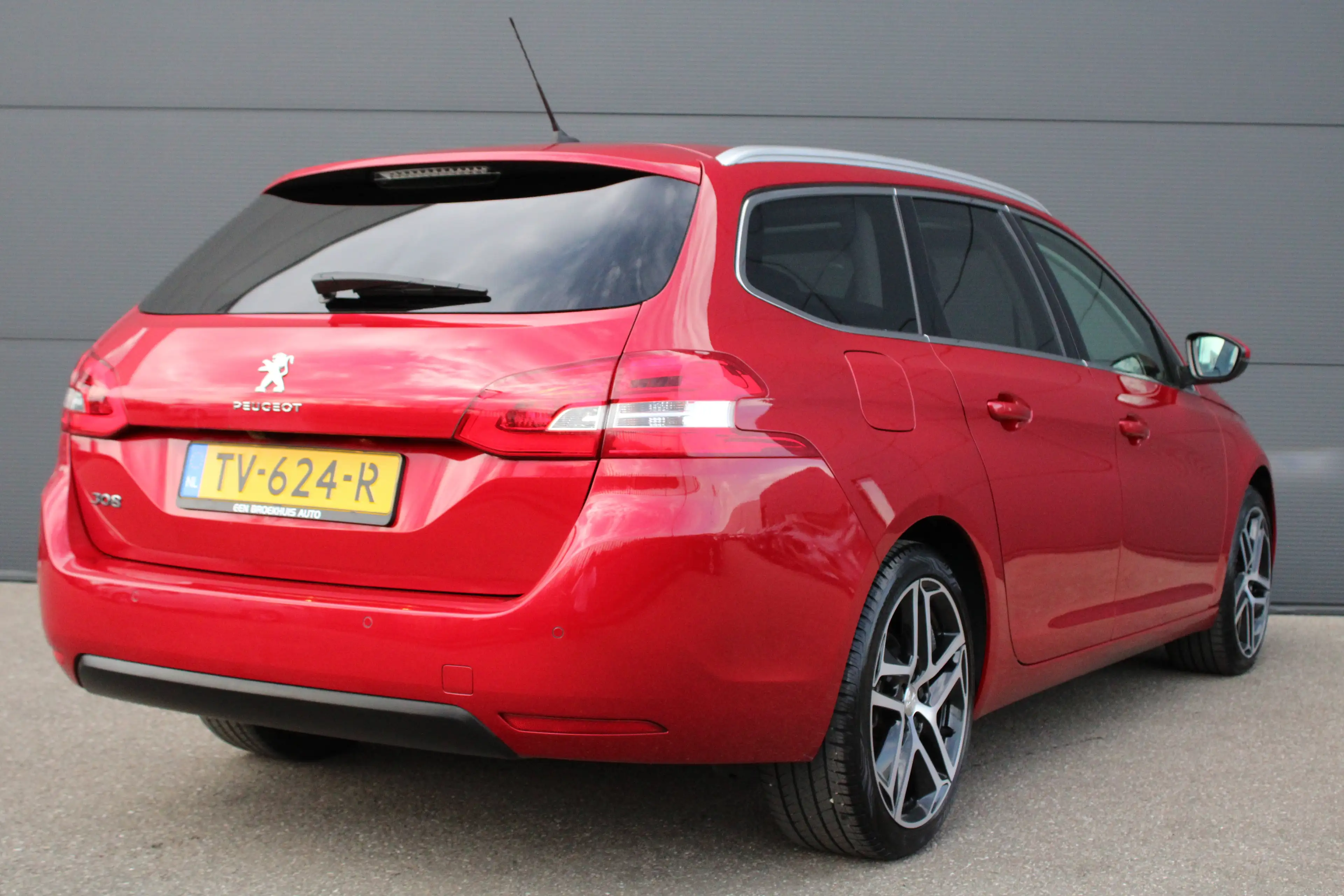 Peugeot 308 SW 1.2 PureTech Blue Lease Premium | Automaat | Na — photo 2