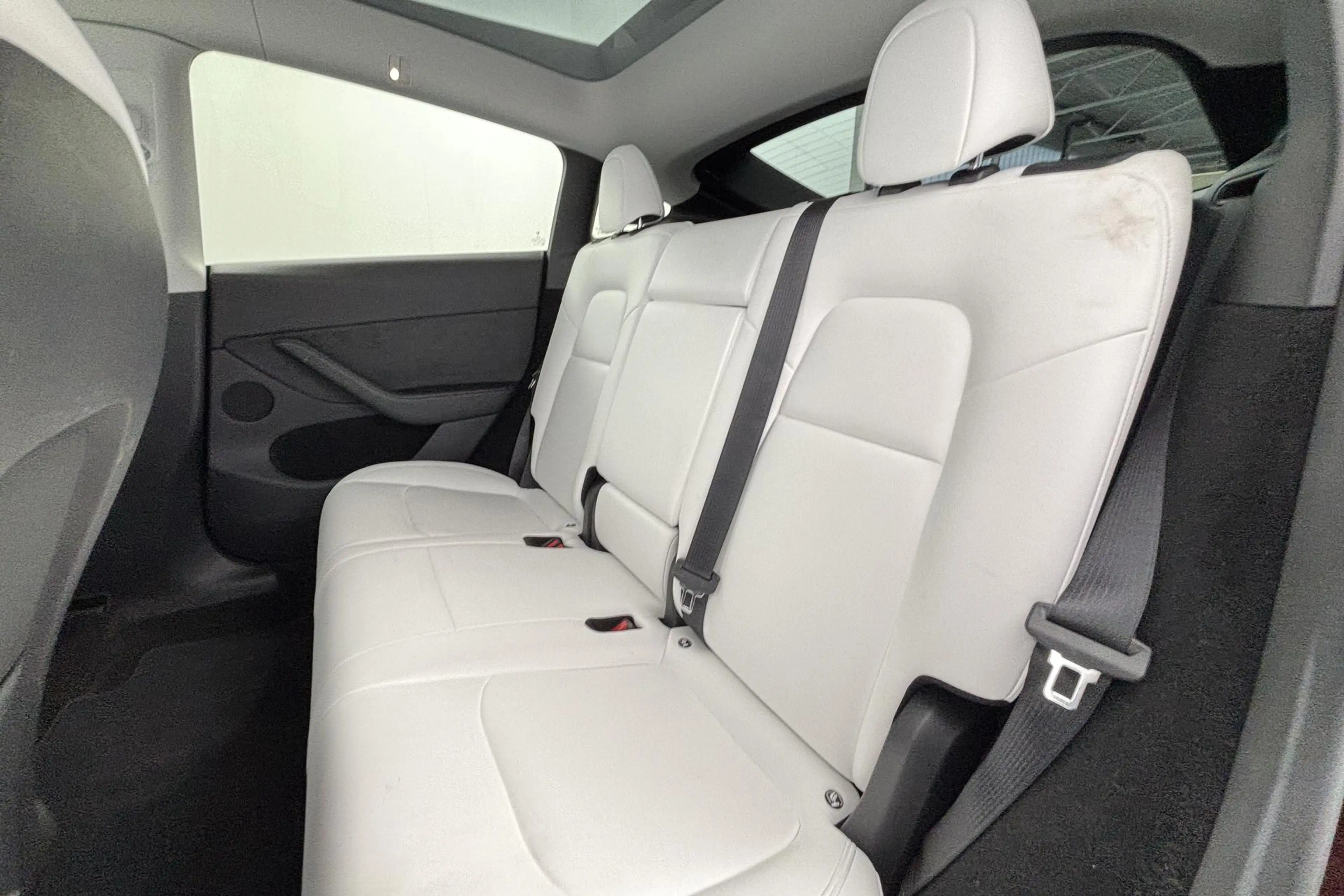 Tesla Model Y Long Range AWD 75 kWh Elektrisch rijplezier met in — photo 5