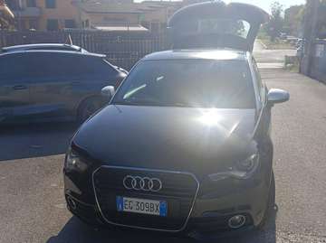 A1 I 2010 3p 1.6 tdi Attraction 105cv