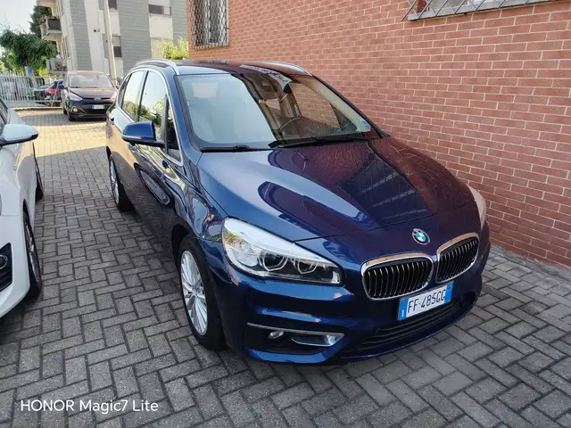 BMW 218