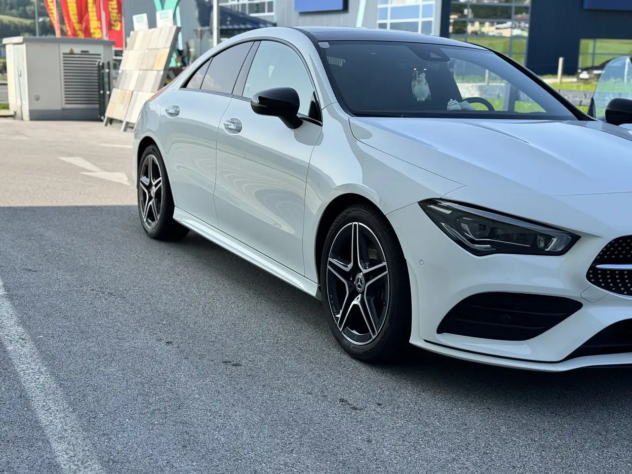Mercedes-Benz CLA 200