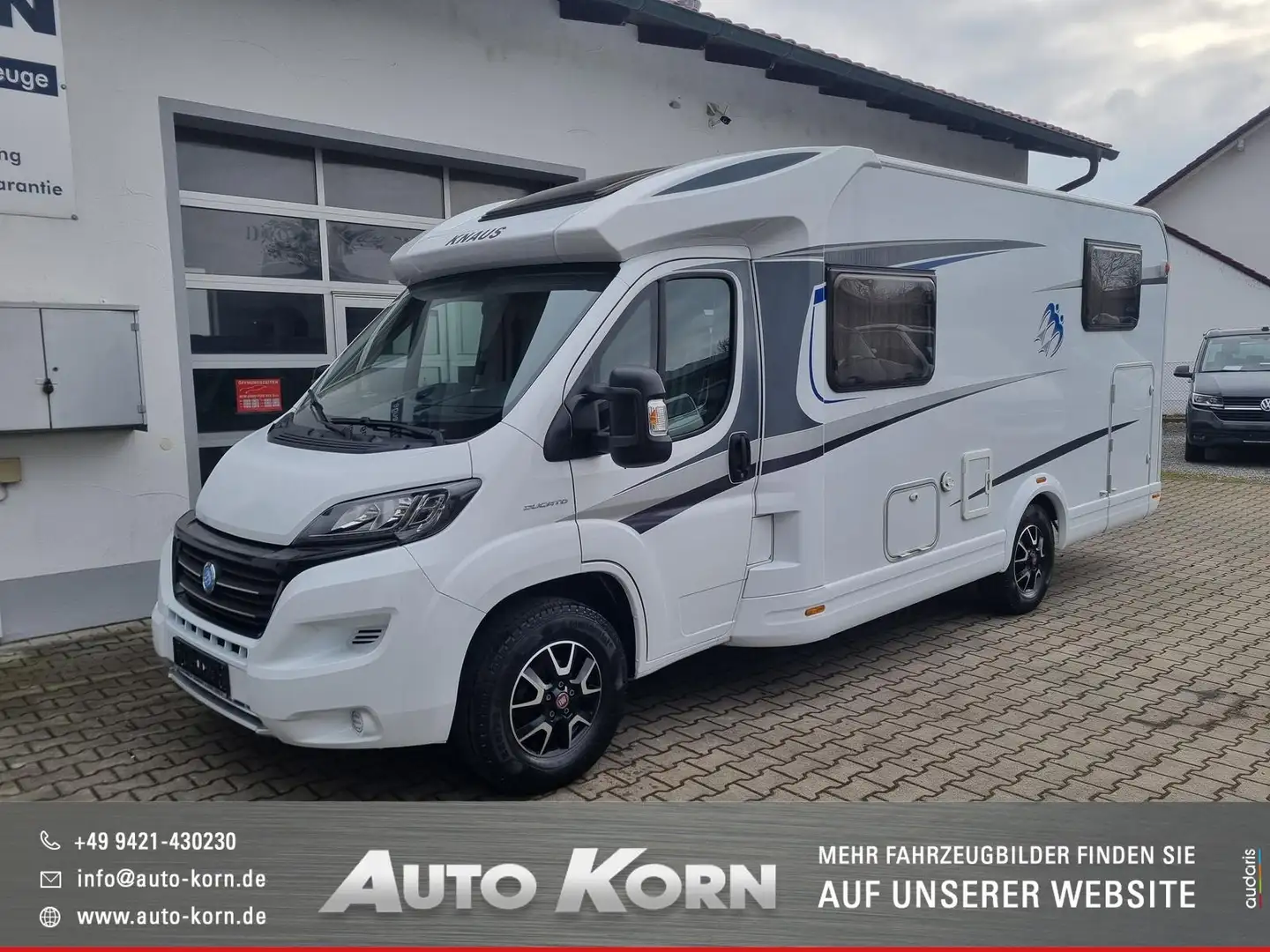 Knaus Sky TI 650 MEG Weiß - 1