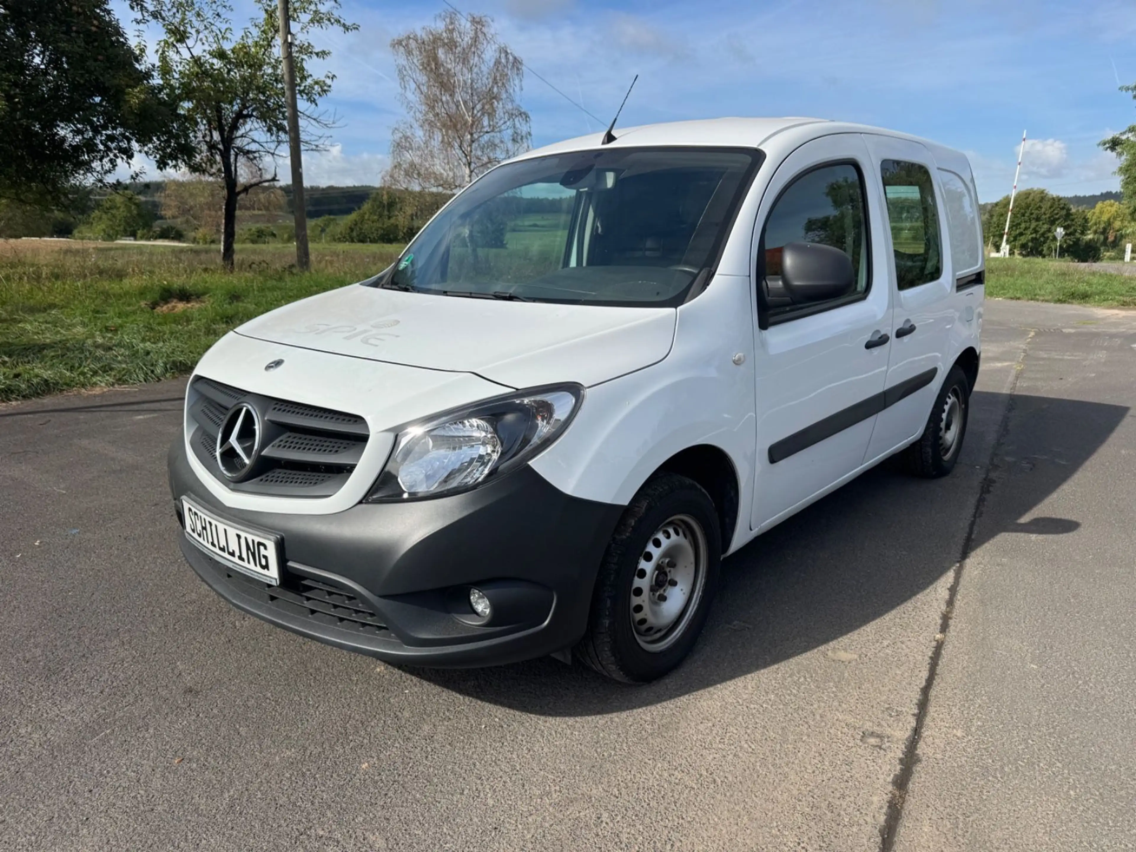 Mercedes-Benz Citan Kasten 109 CDI lang AHK+Tempomat 2x S-Tür