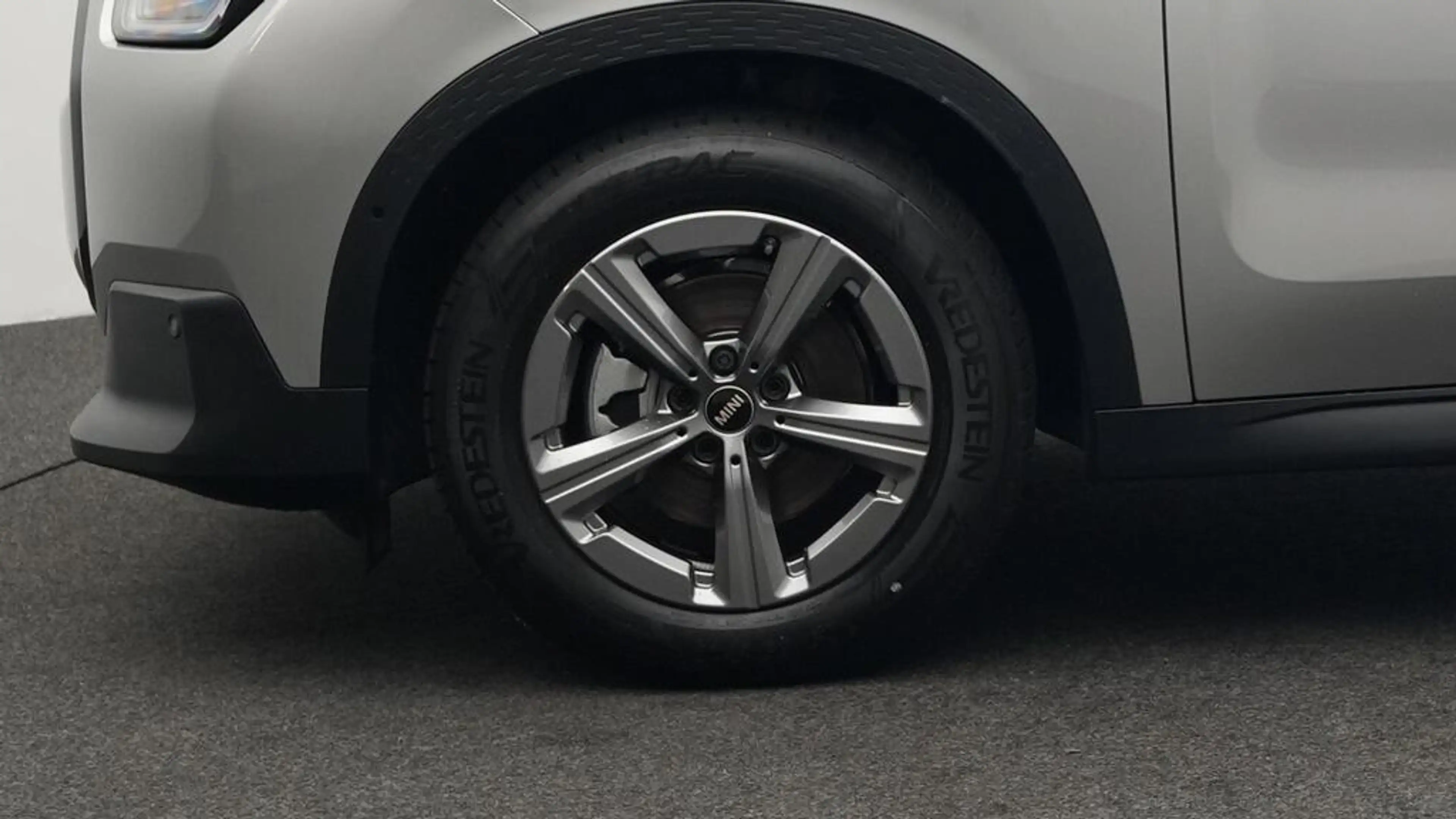 MINI Countryman D Classic Trim — photo 11