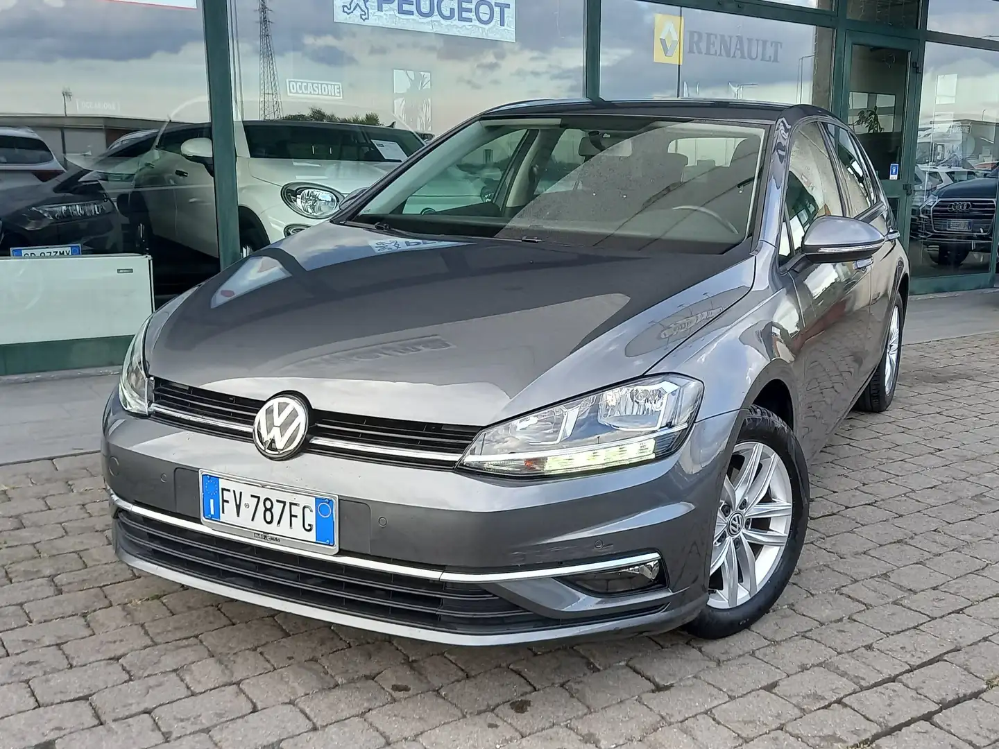 Volkswagen Golf Golf VII  5p 1.6 tdi Business 115cv Grigio - 1