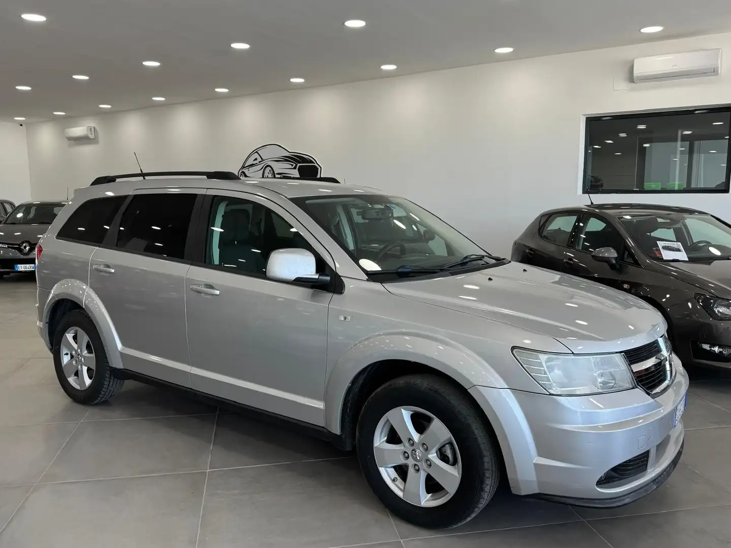 Dodge Journey 2.0 Turbodiesel R/T DPF Silver - 1