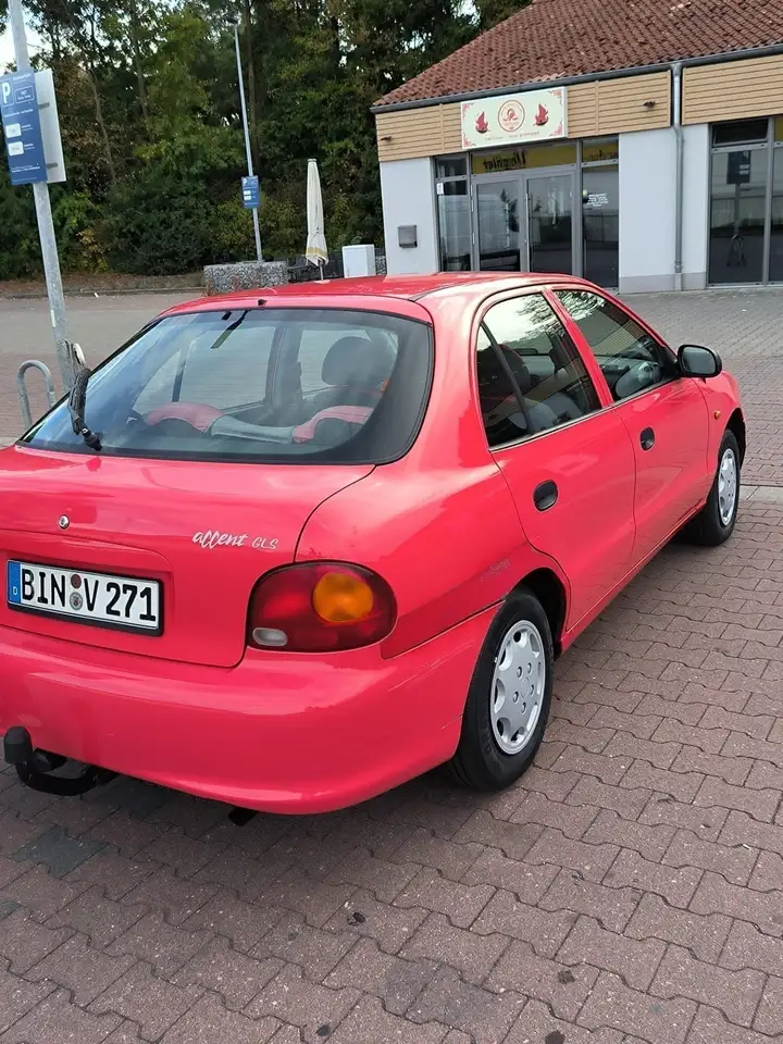 Hyundai ACCENT 1.3 GLS Limited Edition, foto 7
